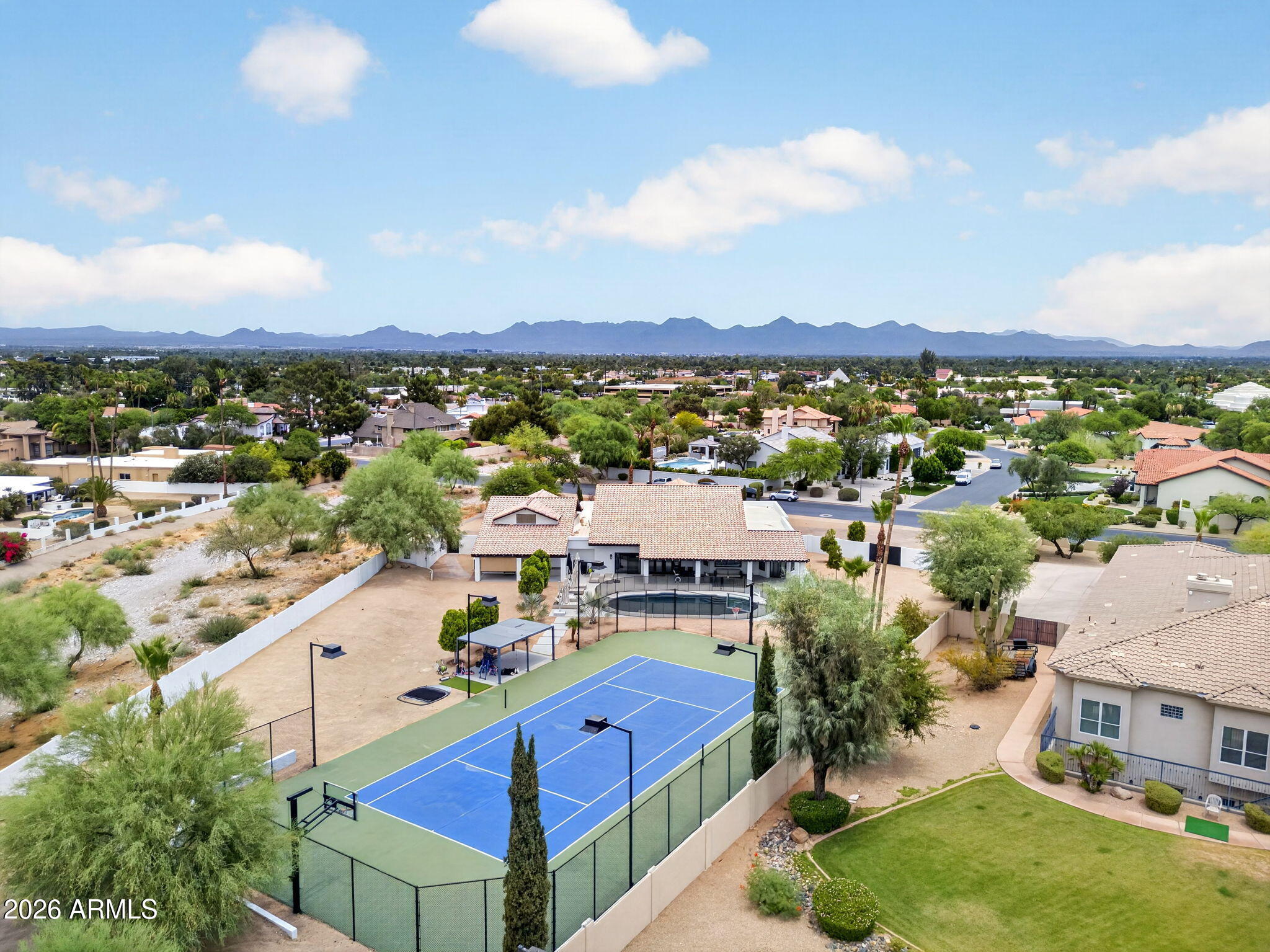 PARADISE VALLEY FOOTHILLS UNIT 3 - Residential