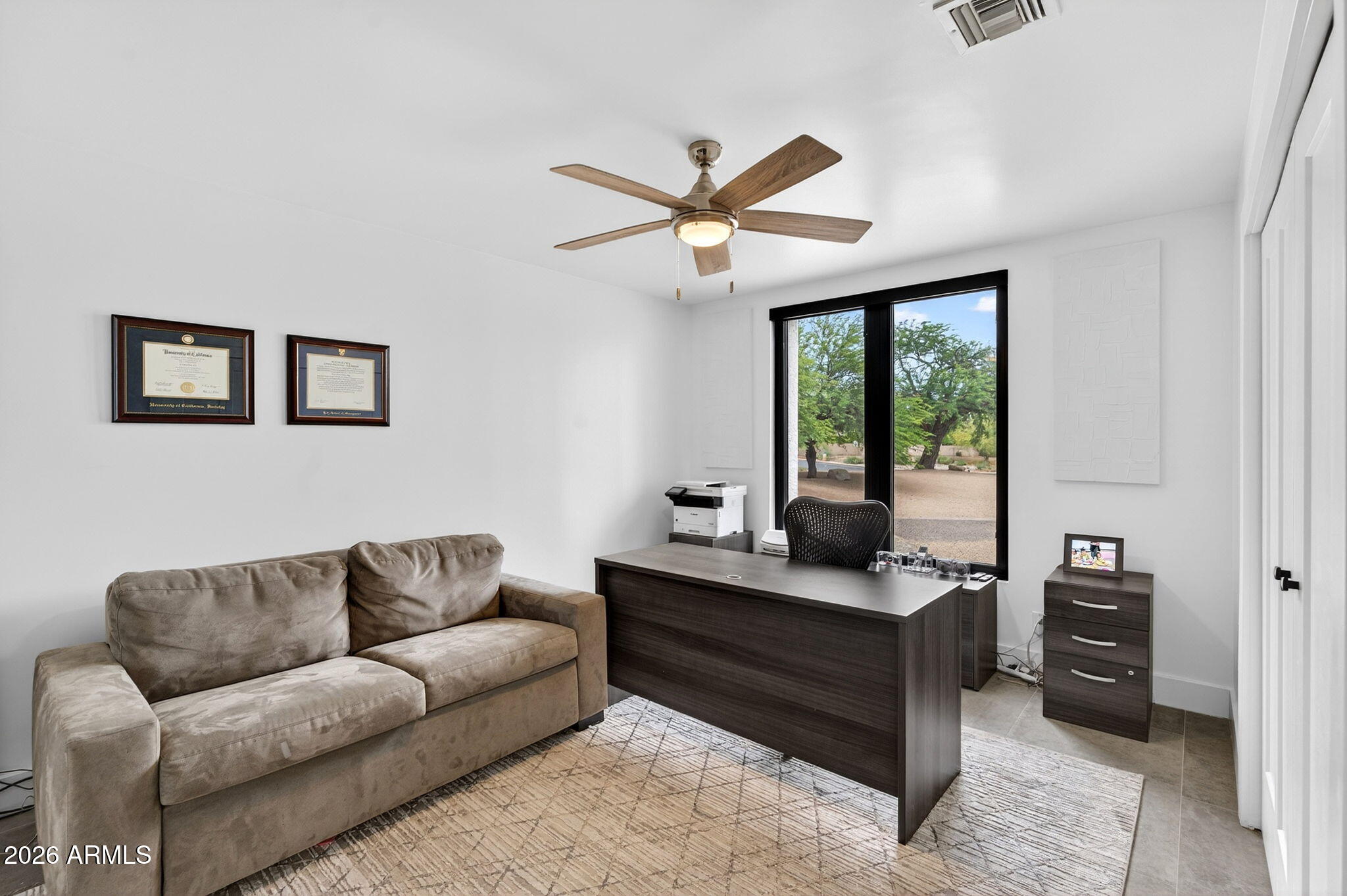 PARADISE VALLEY FOOTHILLS UNIT 3 - Residential