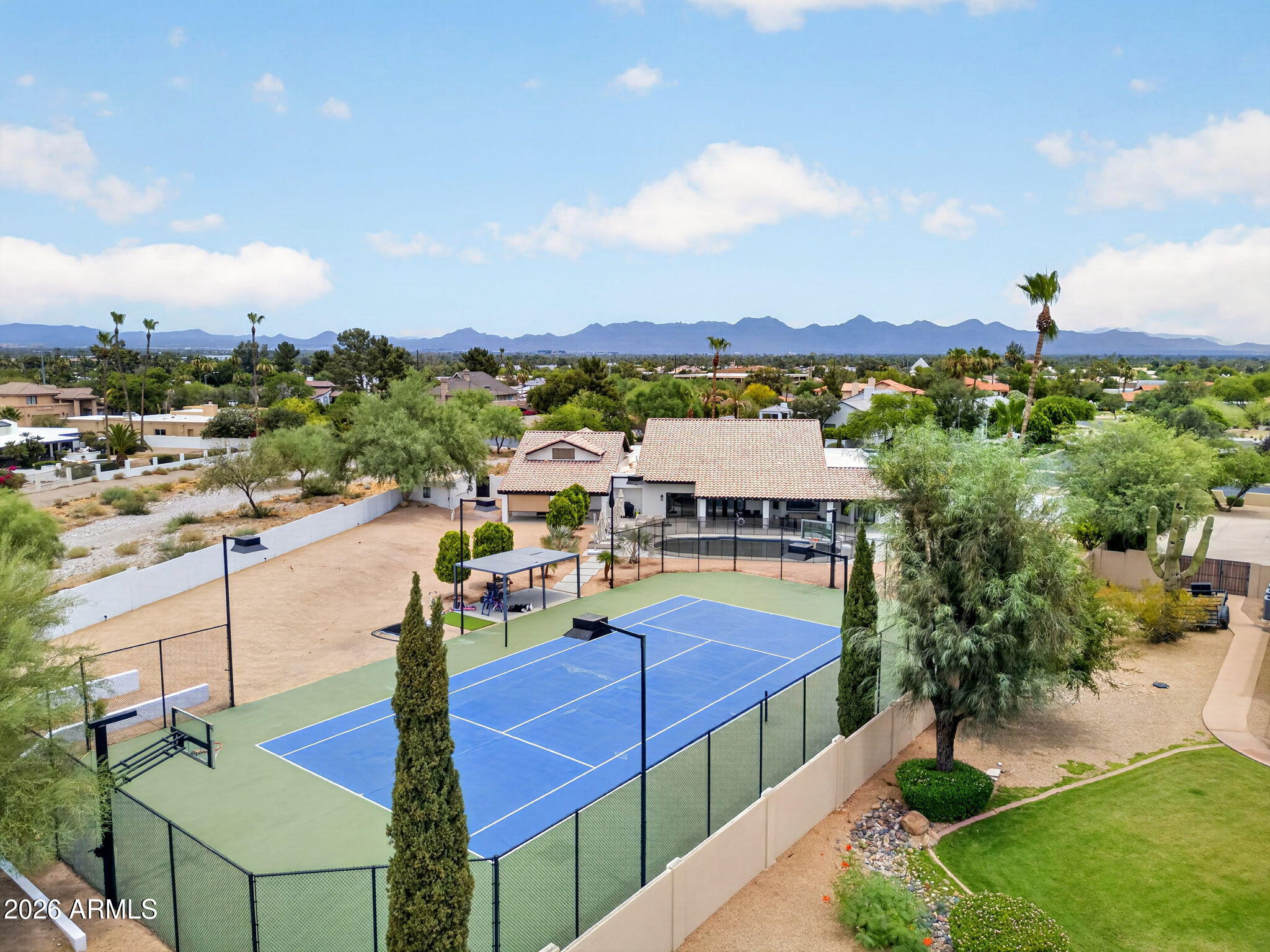 PARADISE VALLEY FOOTHILLS UNIT 3 - Residential