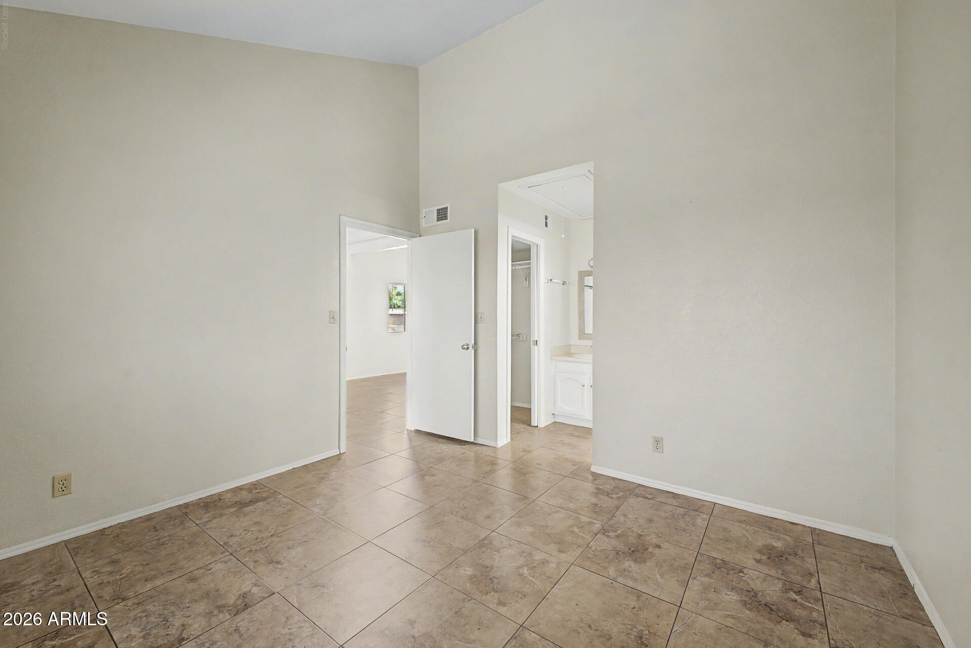 MEADOWBROOK VILLAGE - Residential