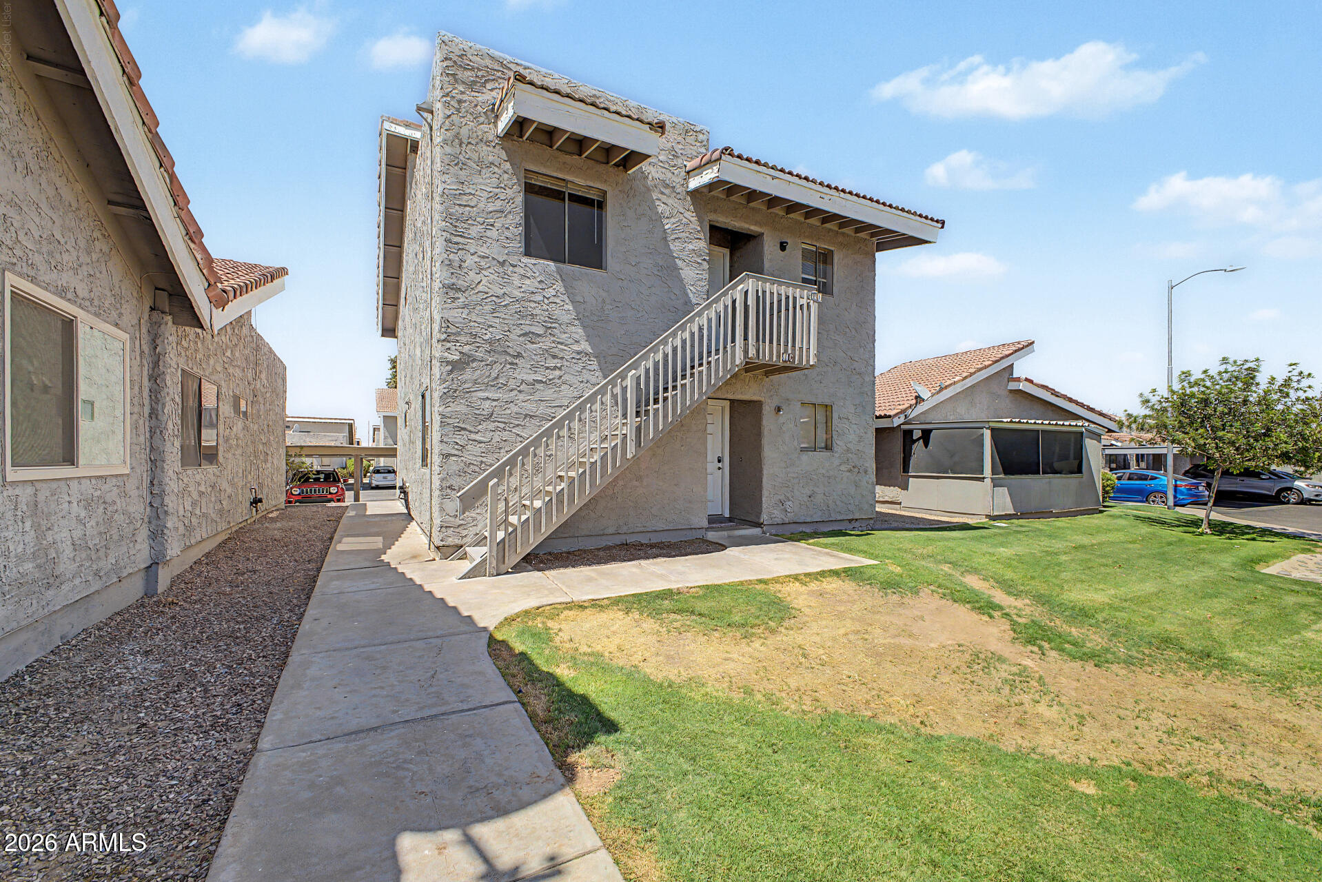 MEADOWBROOK VILLAGE - Residential