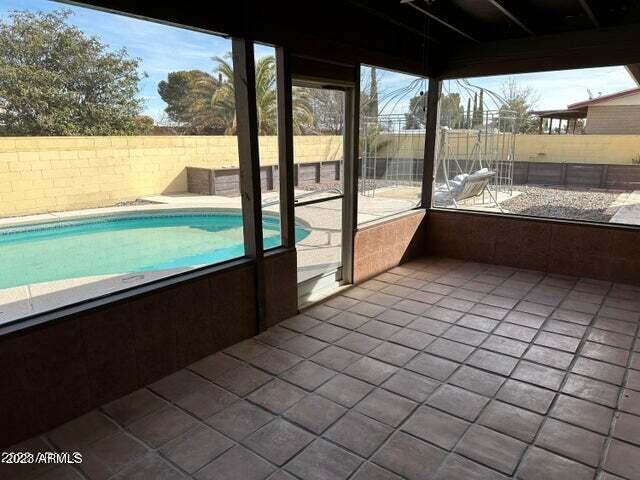 TOWN & COUNTRY ESTATES UNIT 12 - Residential Lease