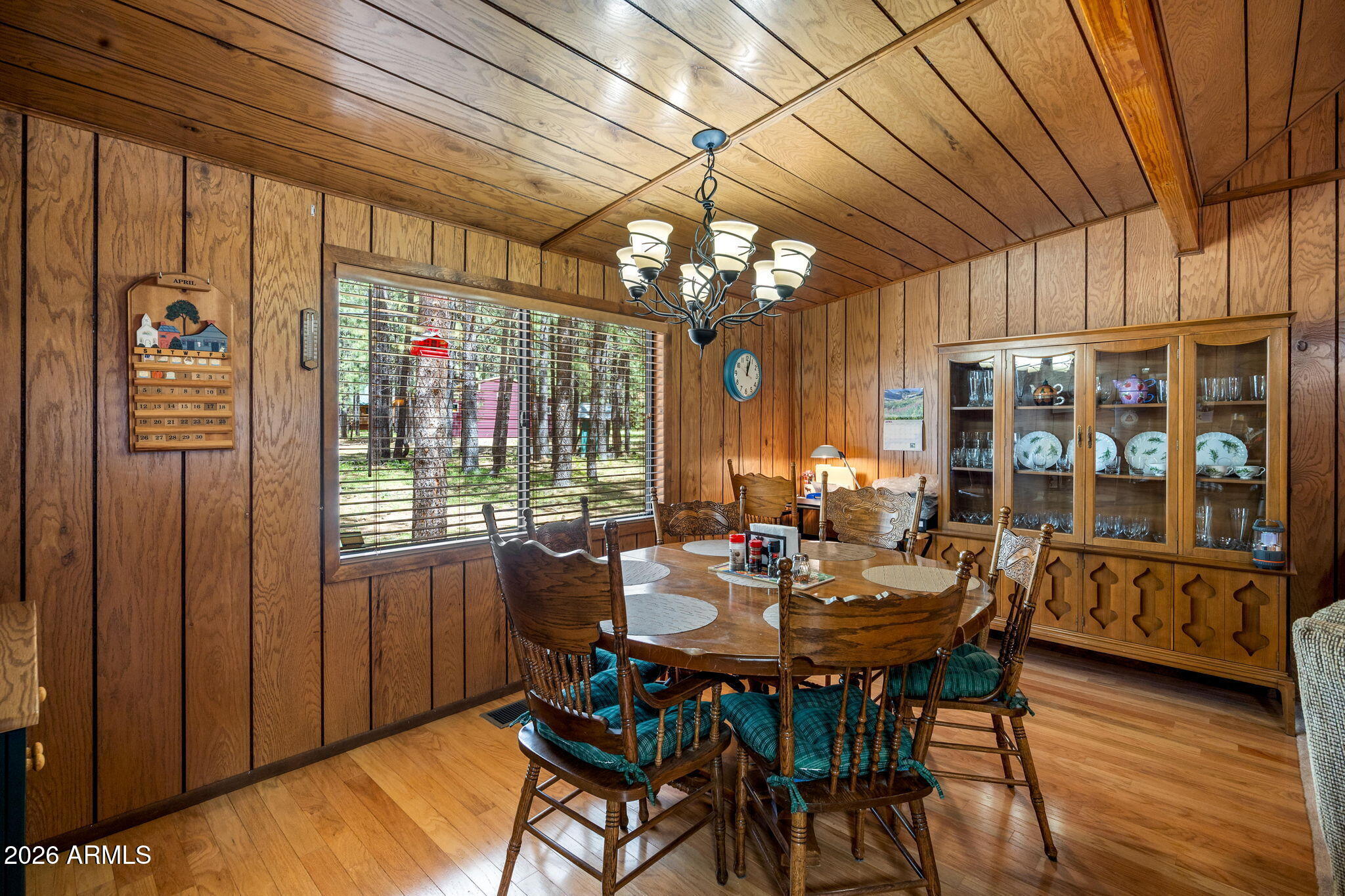 FOREST LAKES ESTATES 4 - Residential
