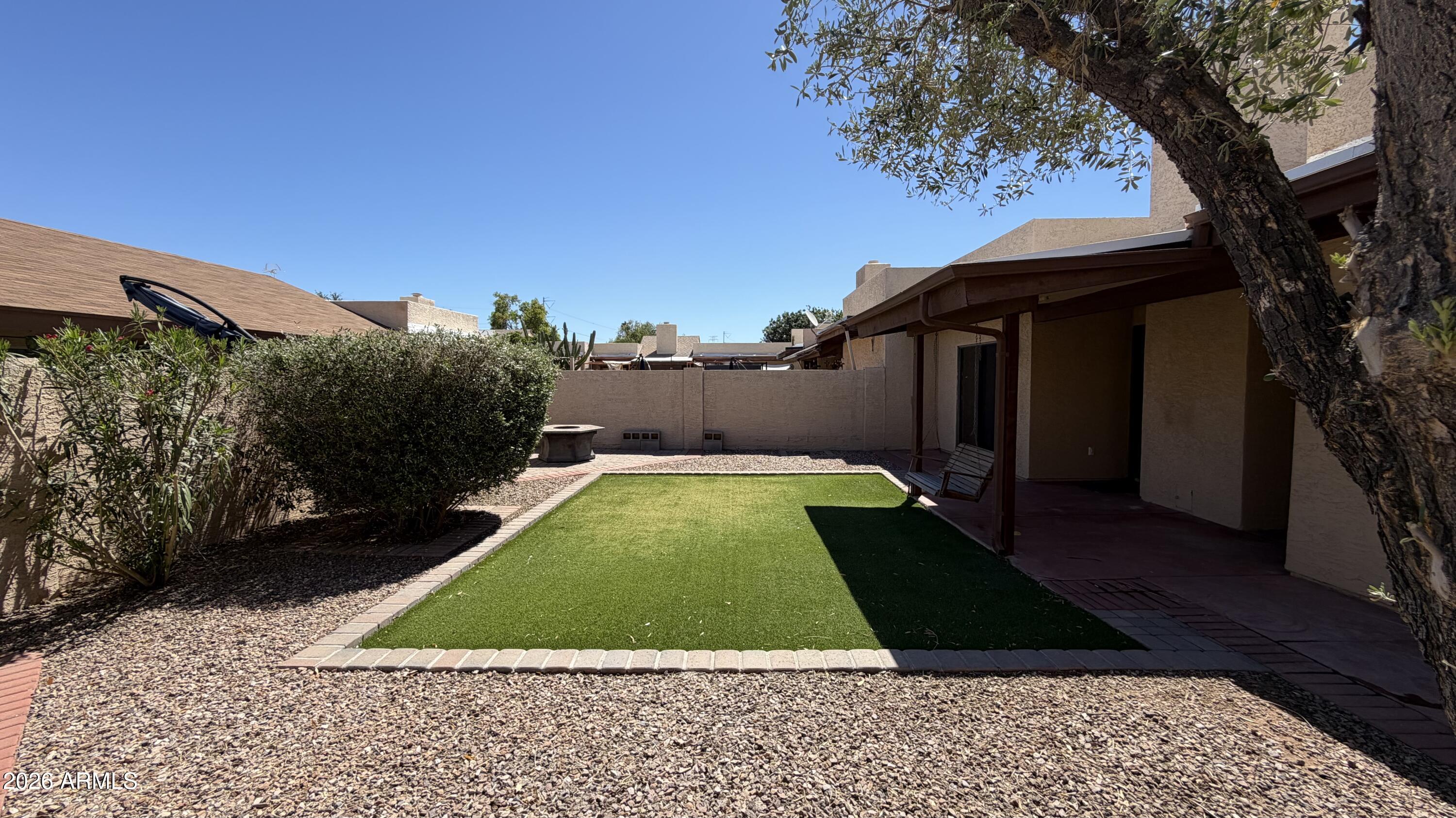SUNRIDGE TOWNHOMES - Residential