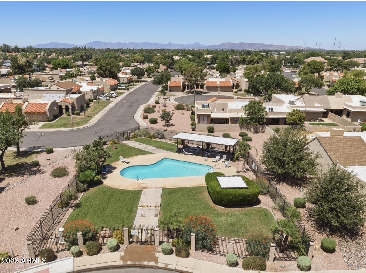 SUNRIDGE TOWNHOMES - Residential