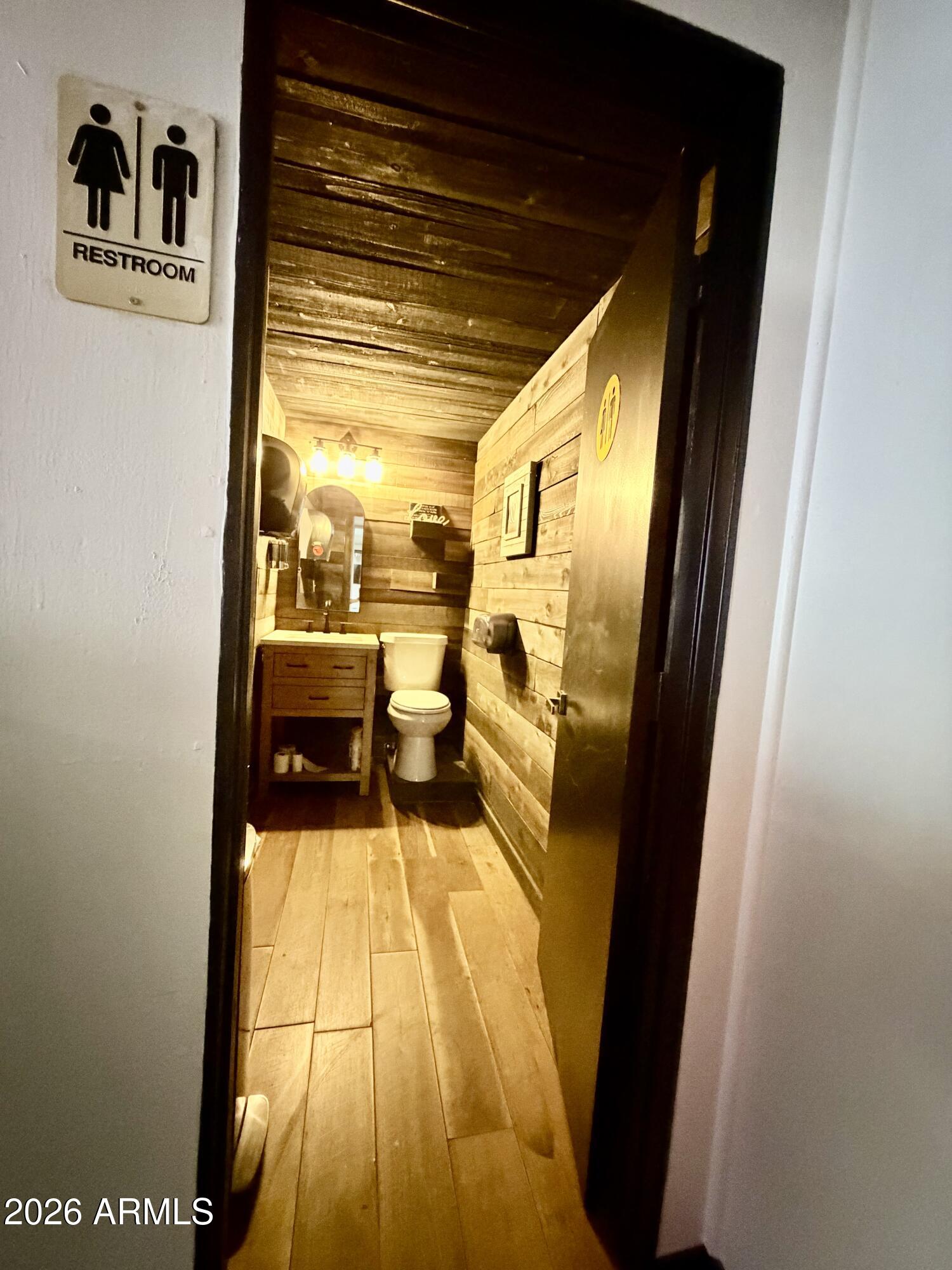 CASA DE SOL - Commercial Sale