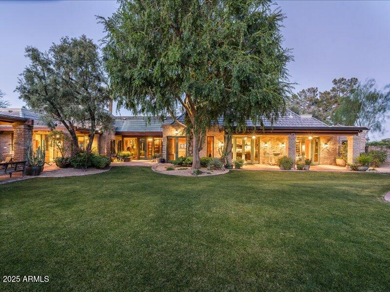 BRET HILLS - Residential
