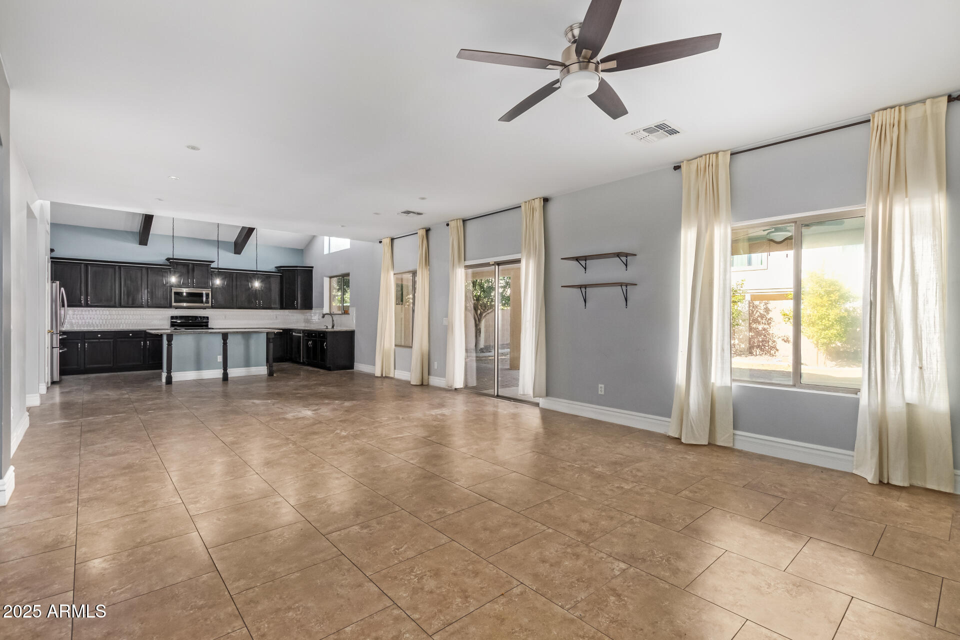 83RD AVE & LOWER BUCKEYE RD - Residential Lease