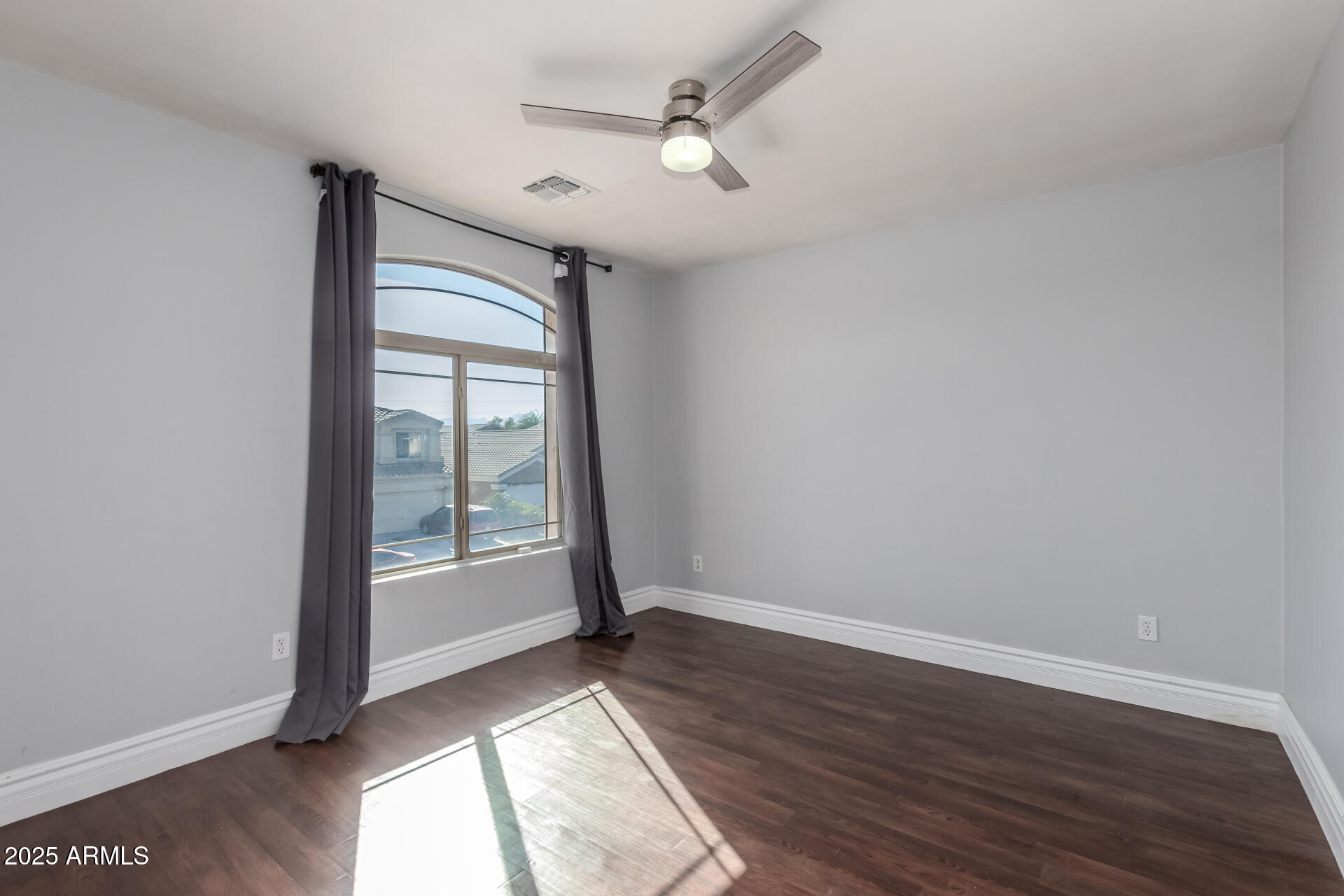 83RD AVE & LOWER BUCKEYE RD - Residential Lease