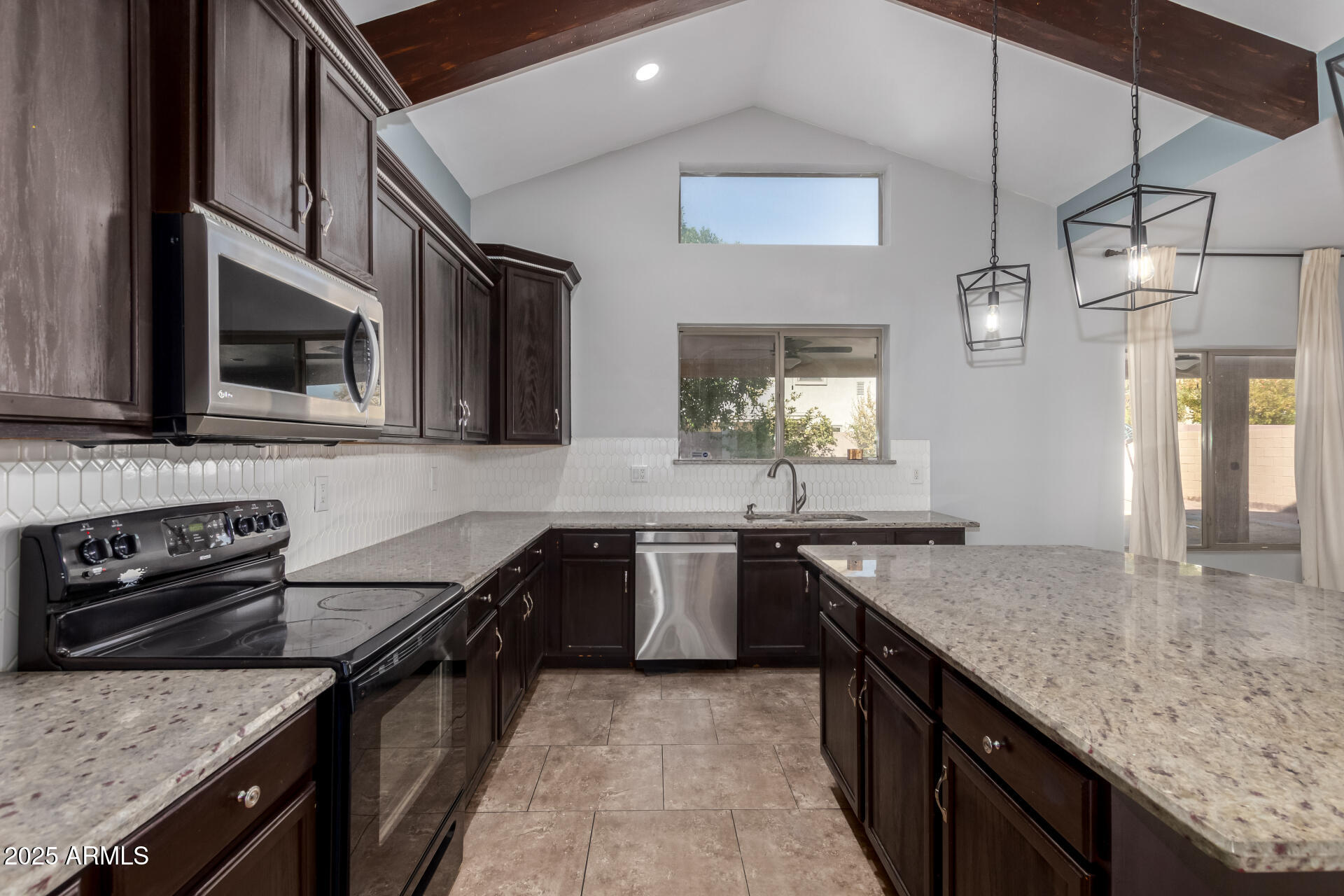 83RD AVE & LOWER BUCKEYE RD - Residential Lease