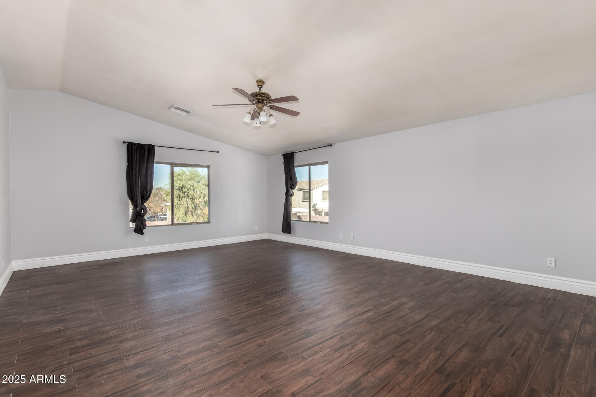 83RD AVE & LOWER BUCKEYE RD - Residential Lease