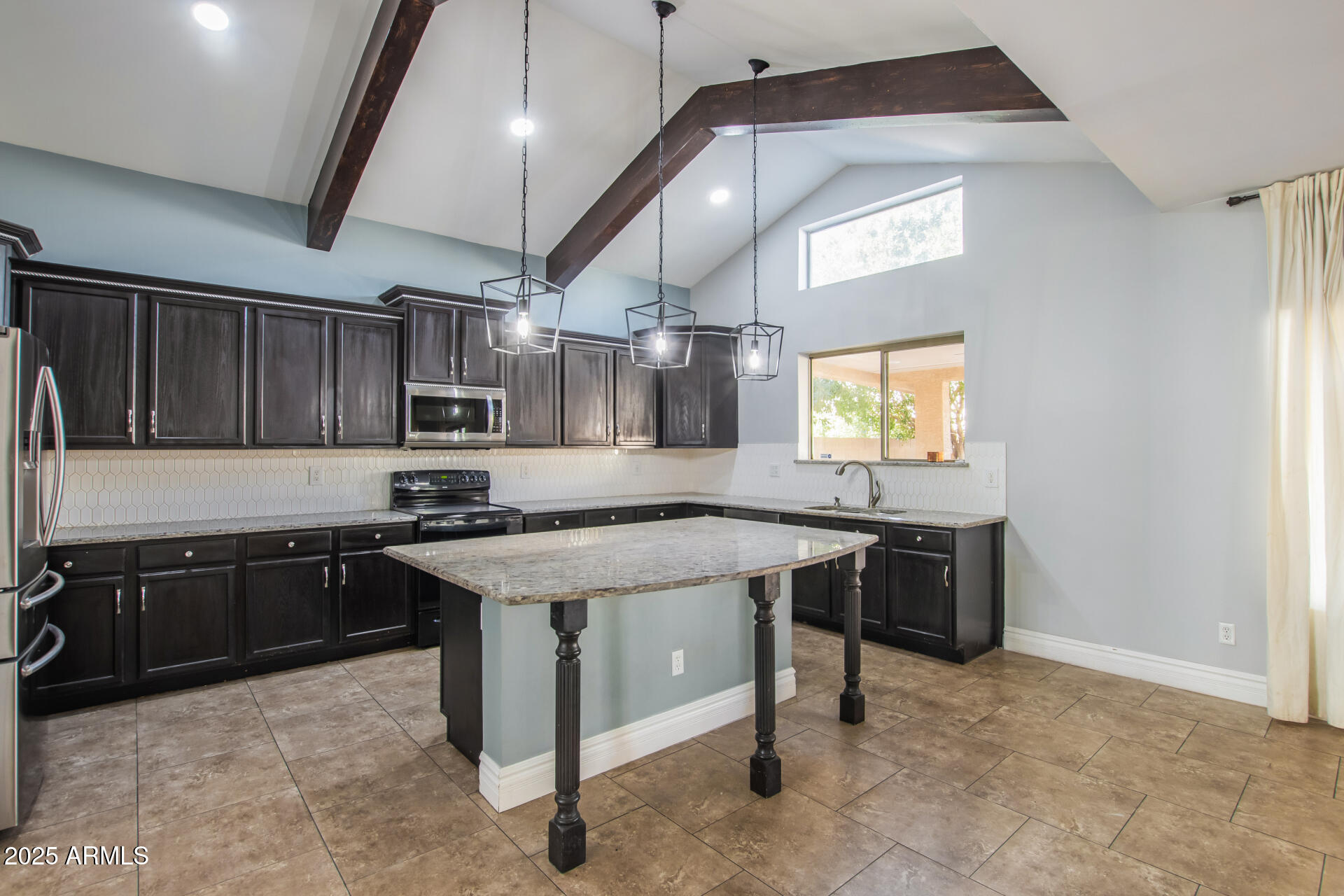 83RD AVE & LOWER BUCKEYE RD - Residential Lease