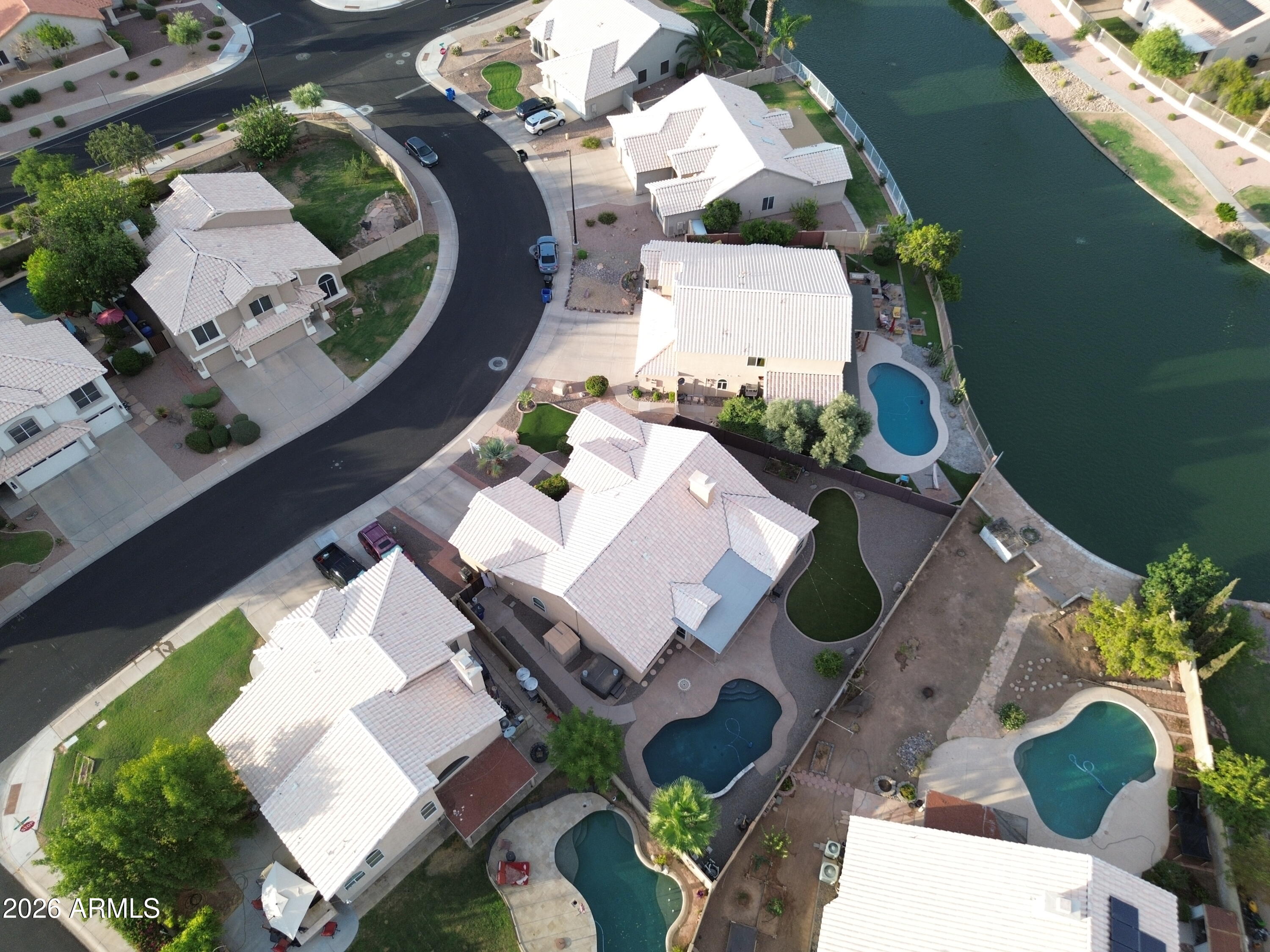 LAGO ESTANCIA - Residential