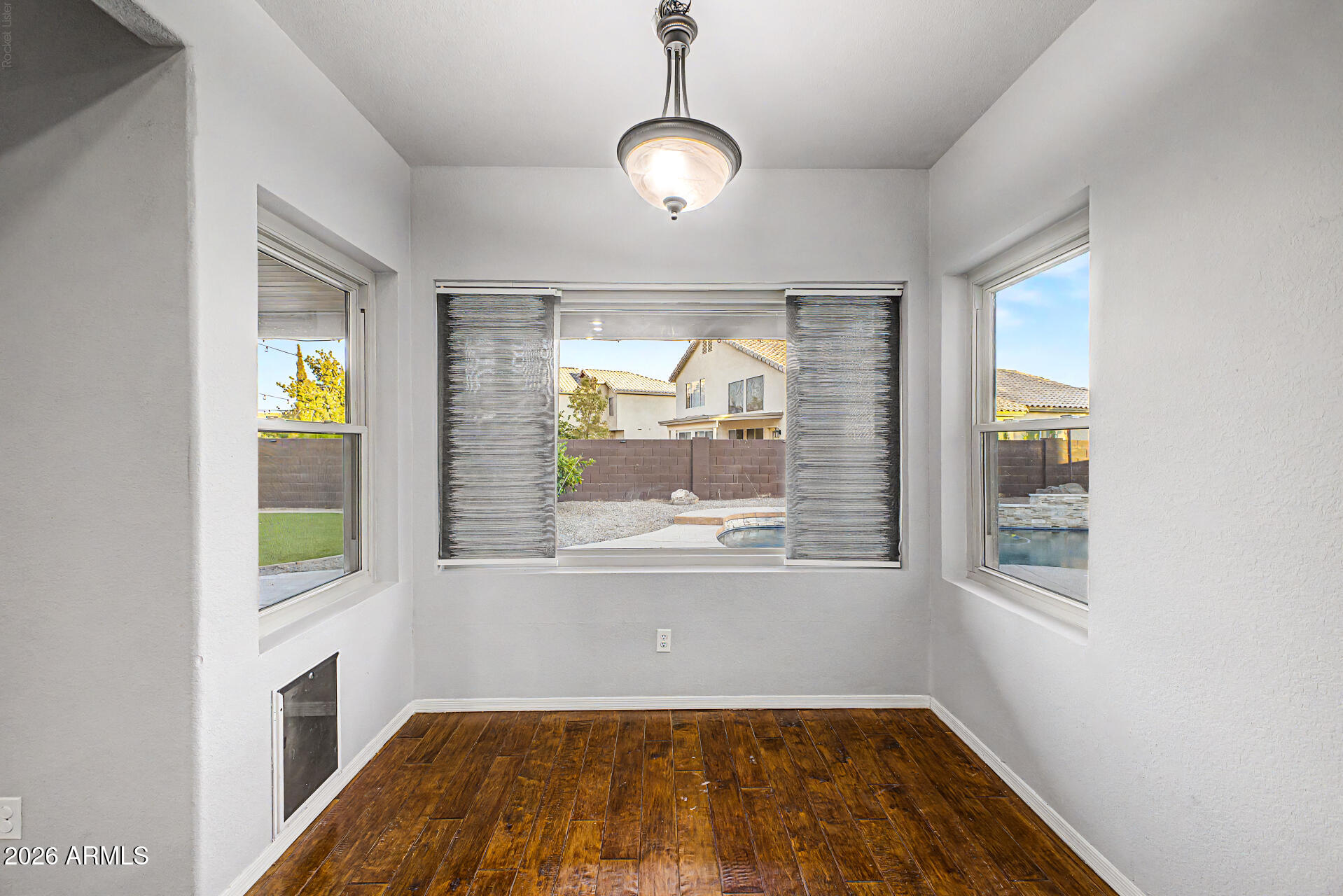 LAGO ESTANCIA - Residential