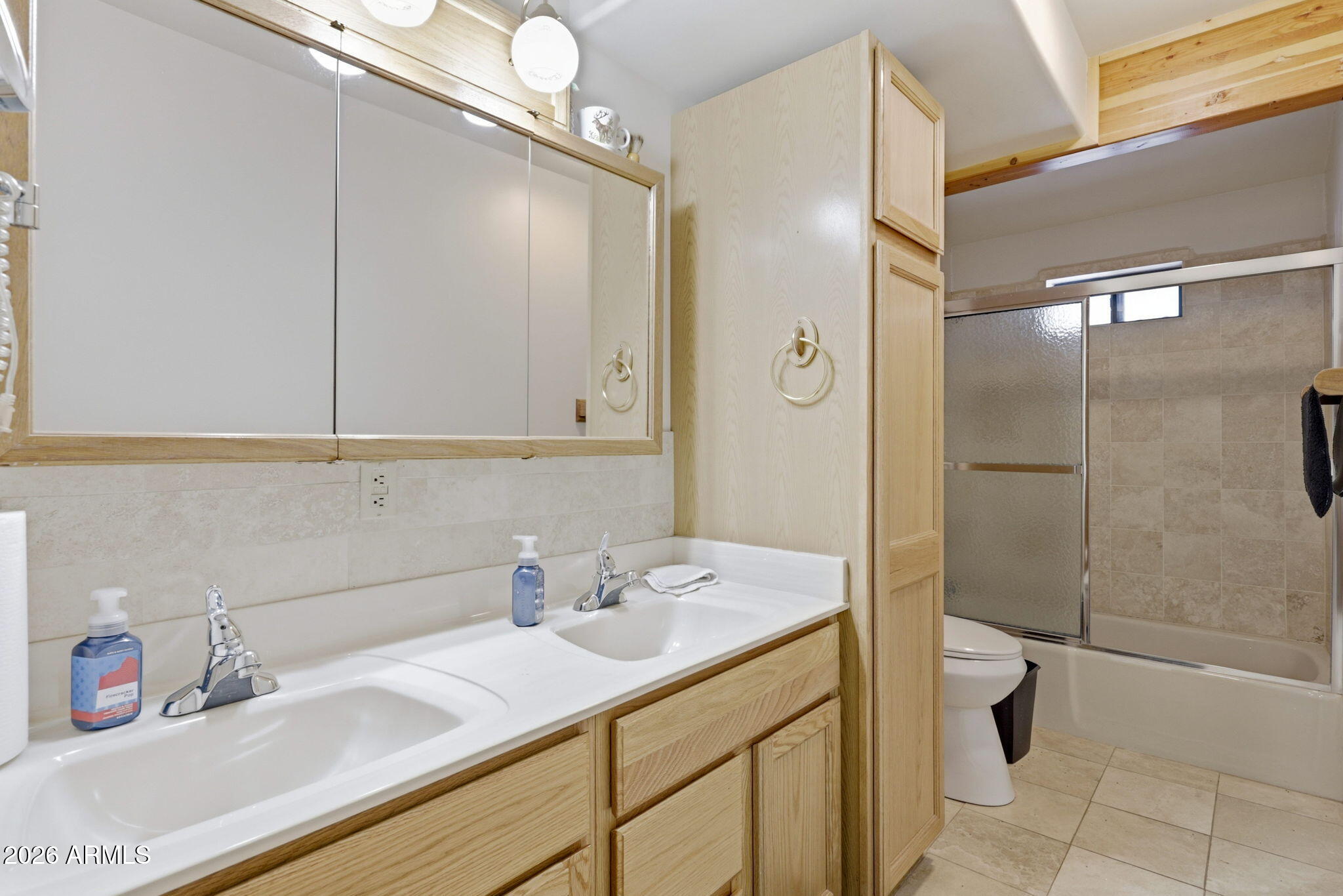 FOREST LAKES ESTATES 4 - Residential
