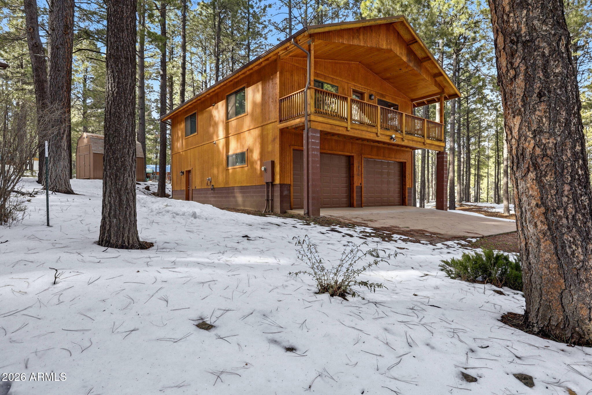 FOREST LAKES ESTATES 4 - Residential