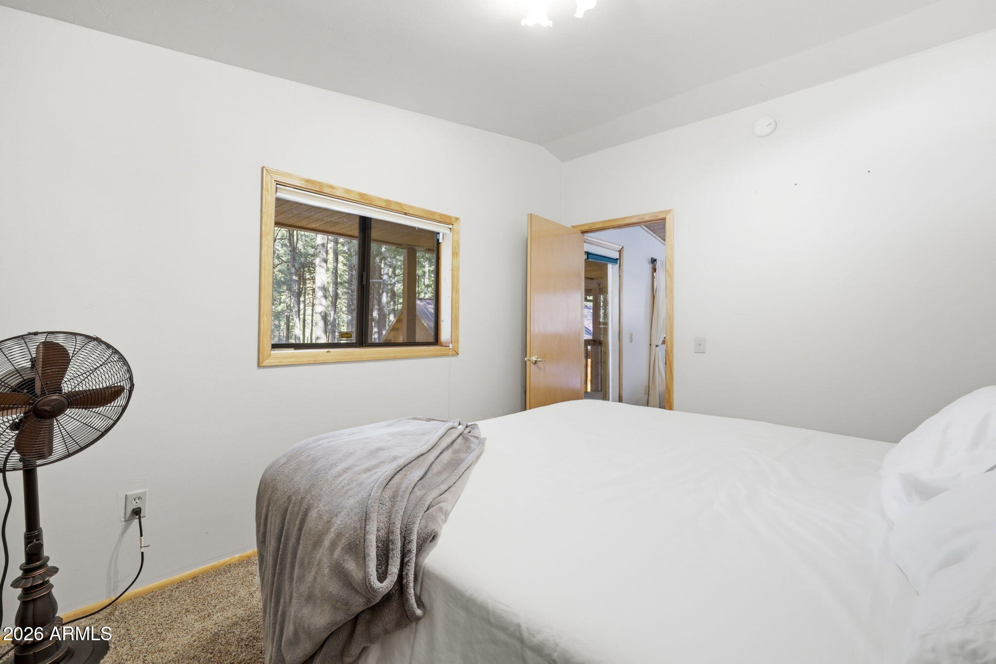 FOREST LAKES ESTATES 4 - Residential