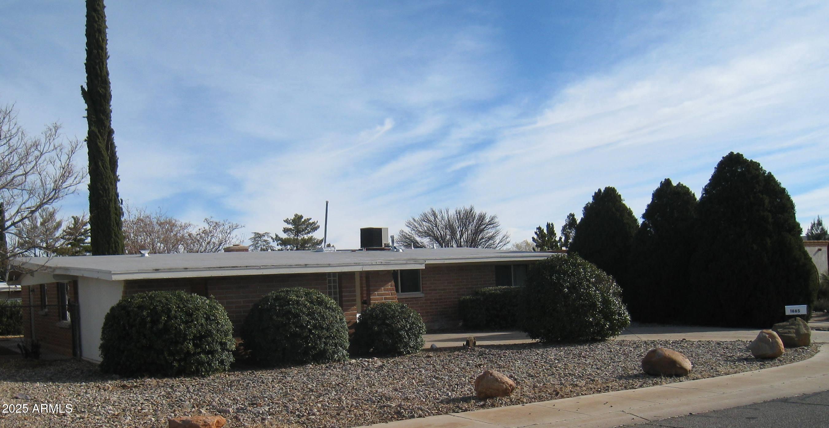 BUENA 1 - Residential Lease