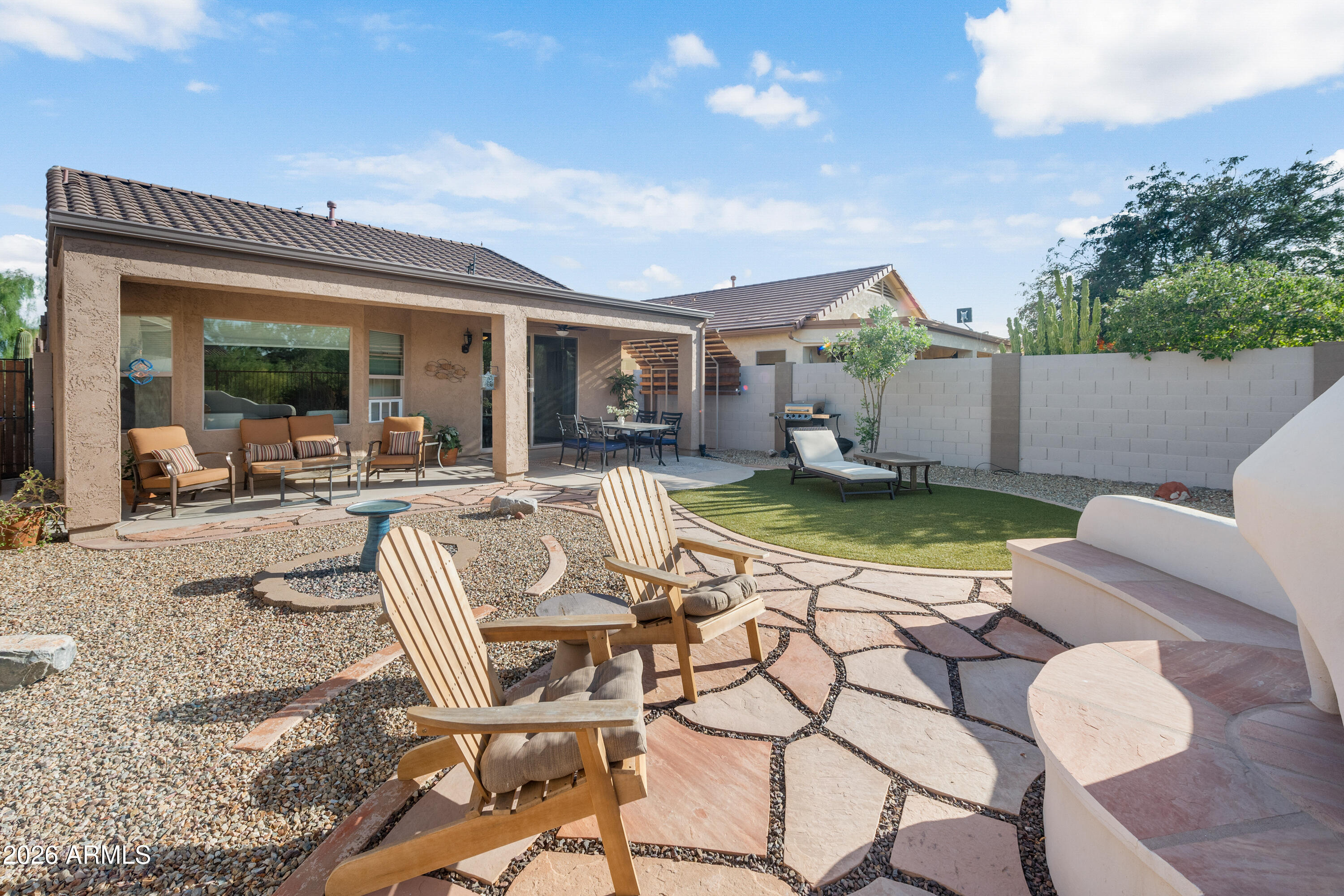 PERALTA TRAILS - Residential