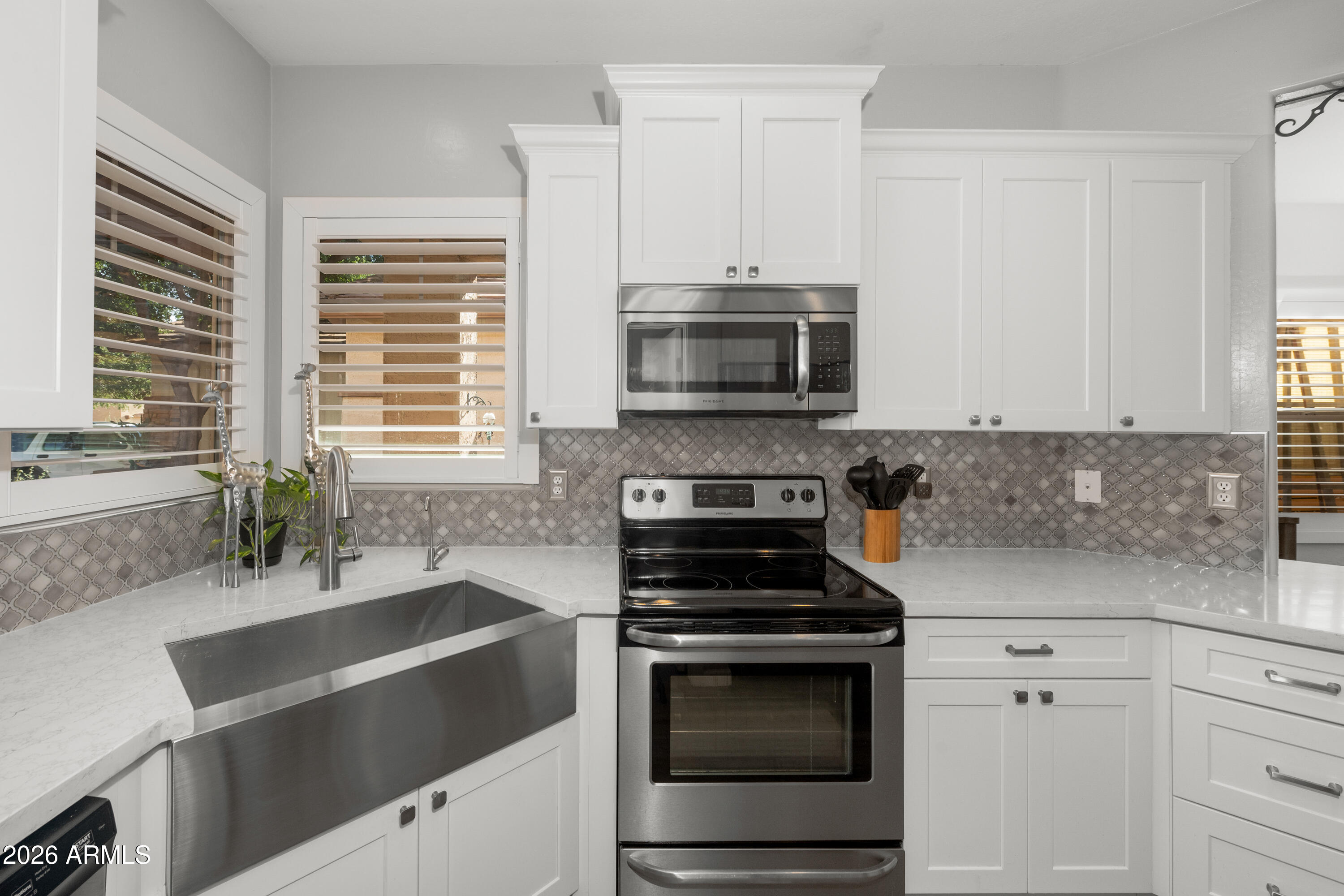 PERALTA TRAILS - Residential