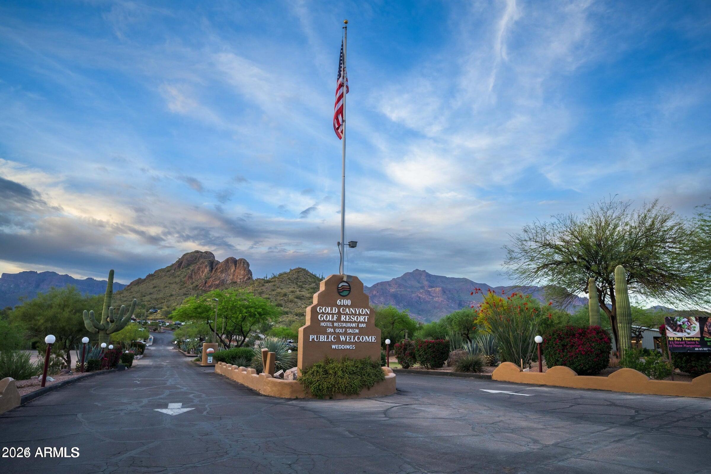 PERALTA TRAILS - Residential
