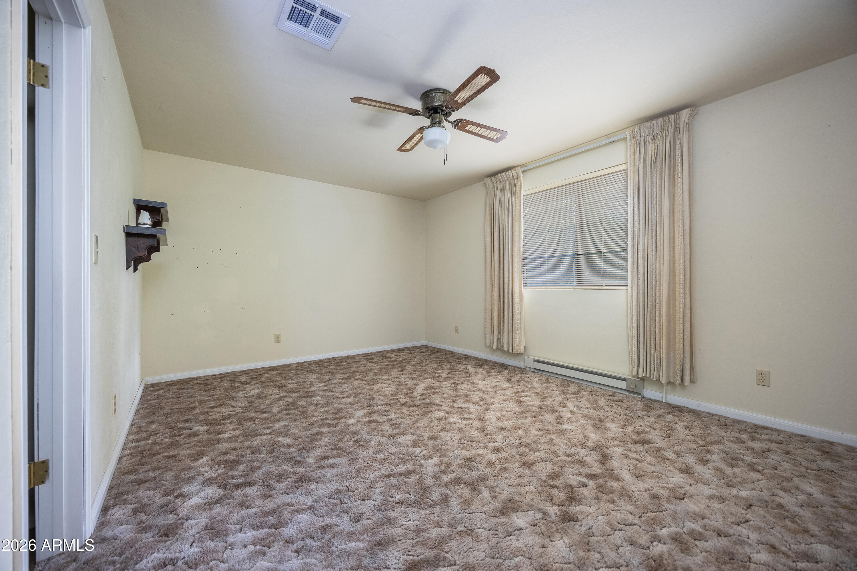 PINEWOOD 9 - Residential