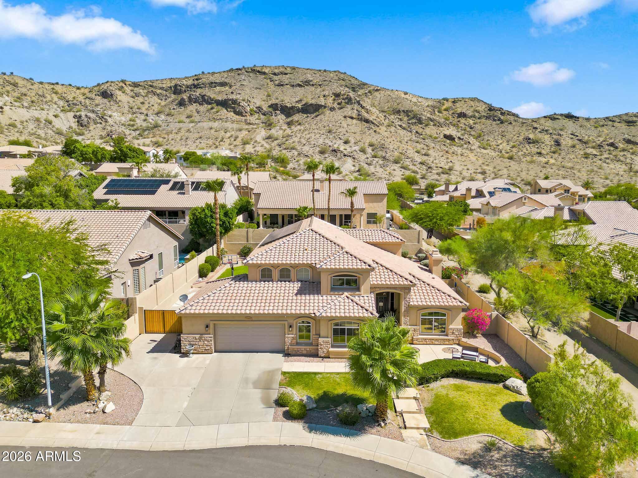 CABRILLO CANYON 4 - Residential