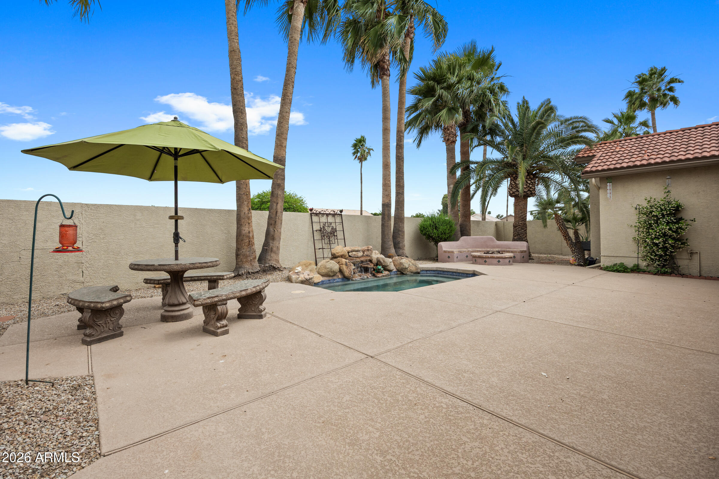 SUN LAKES - Residential
