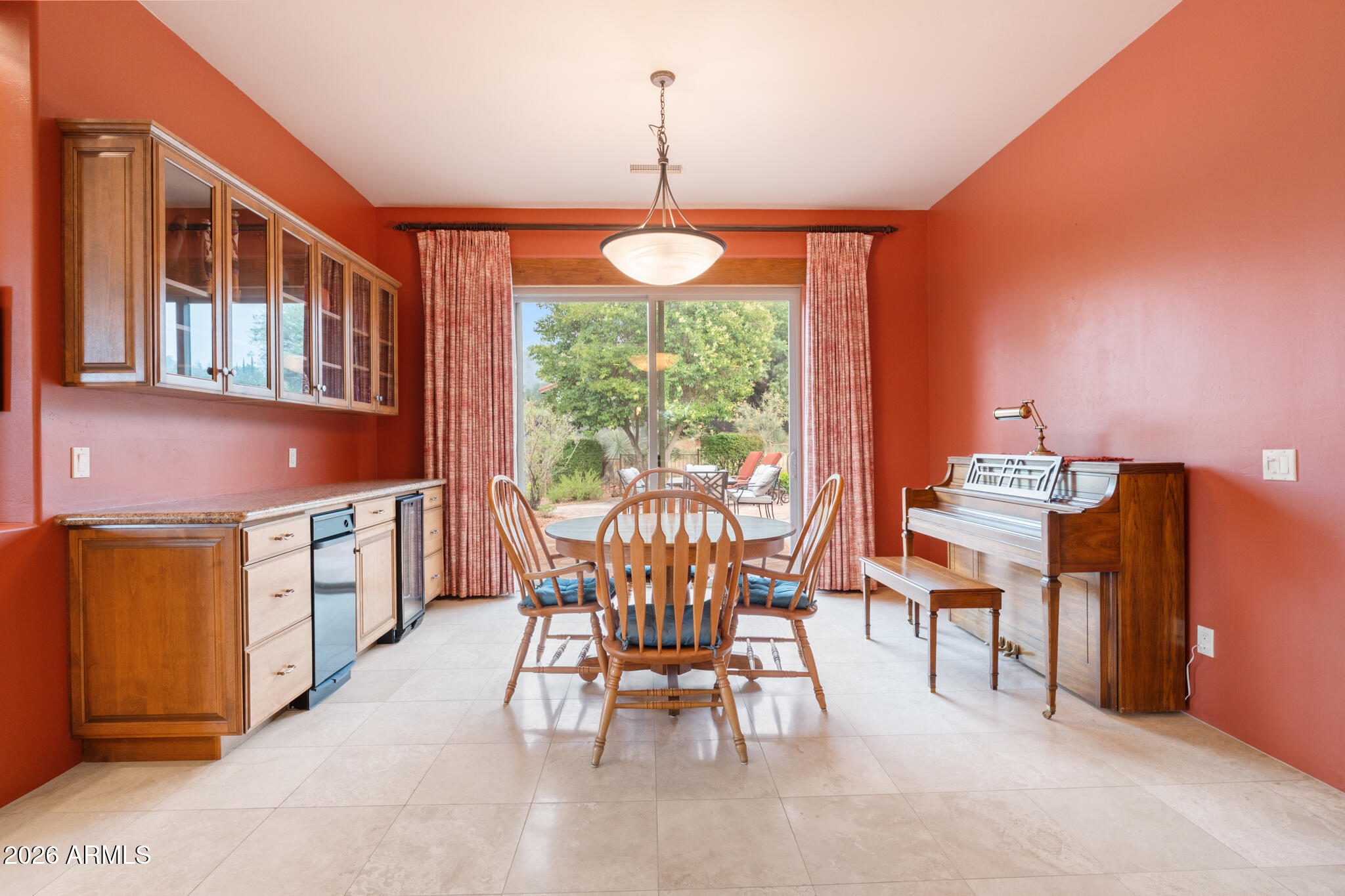 SADDLEROCK HOMES - Residential