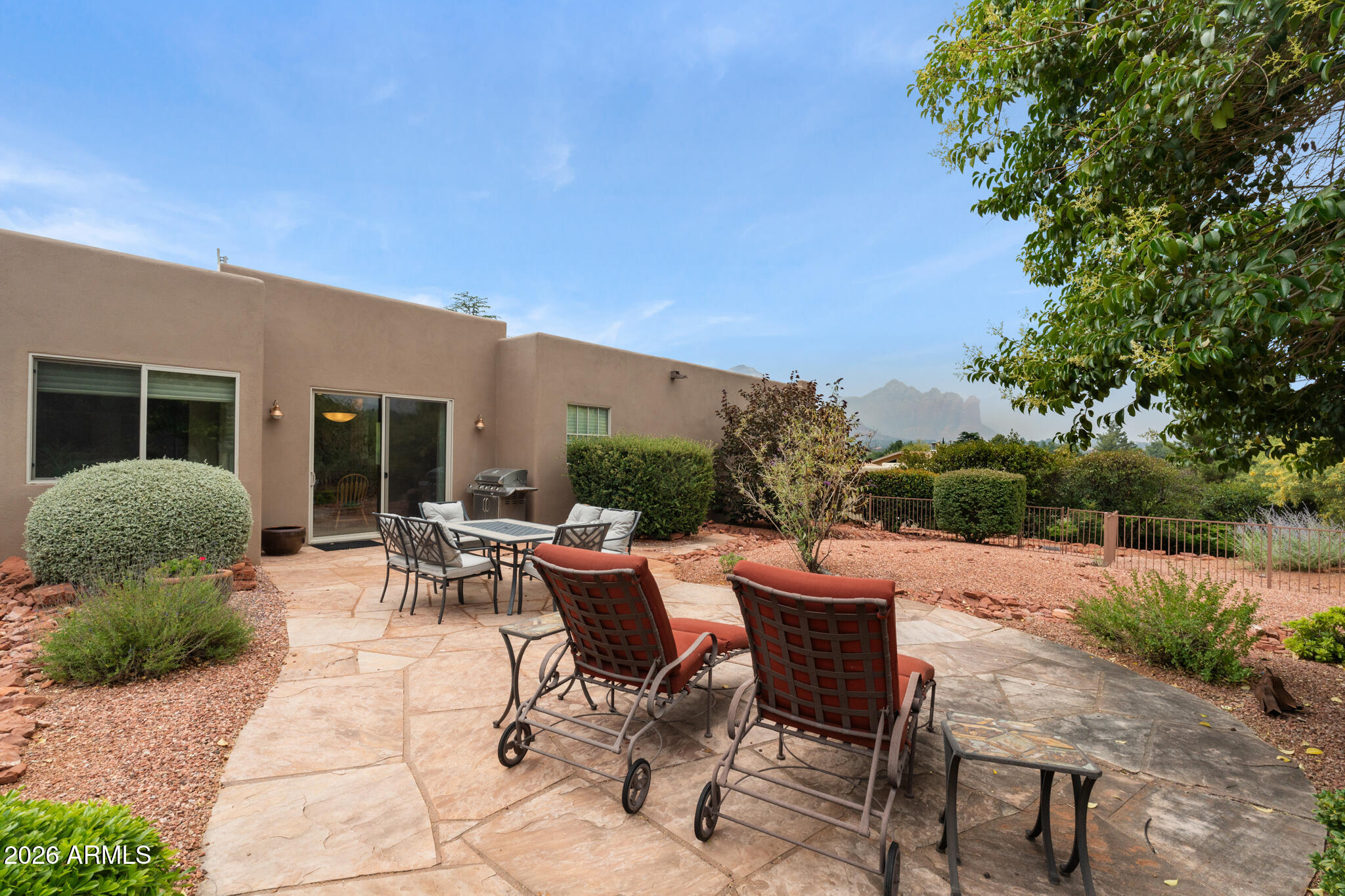 SADDLEROCK HOMES - Residential