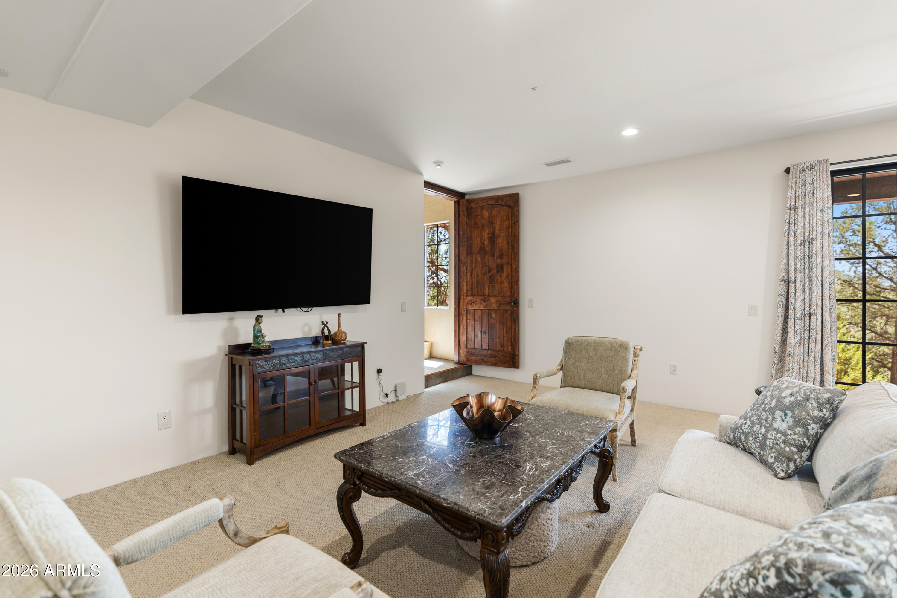 THUNDER MOUNTAIN RANCH - Residential