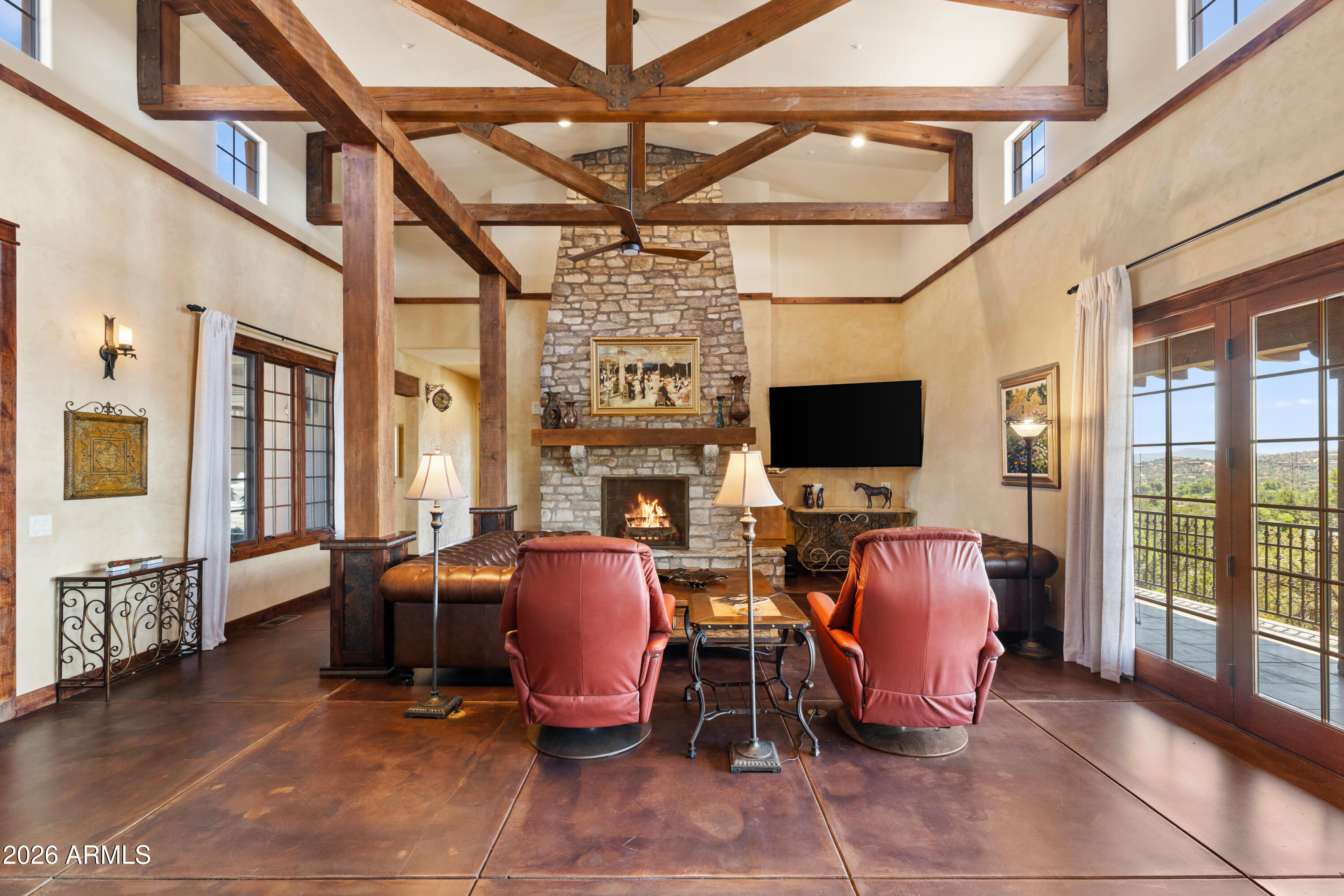 THUNDER MOUNTAIN RANCH - Residential