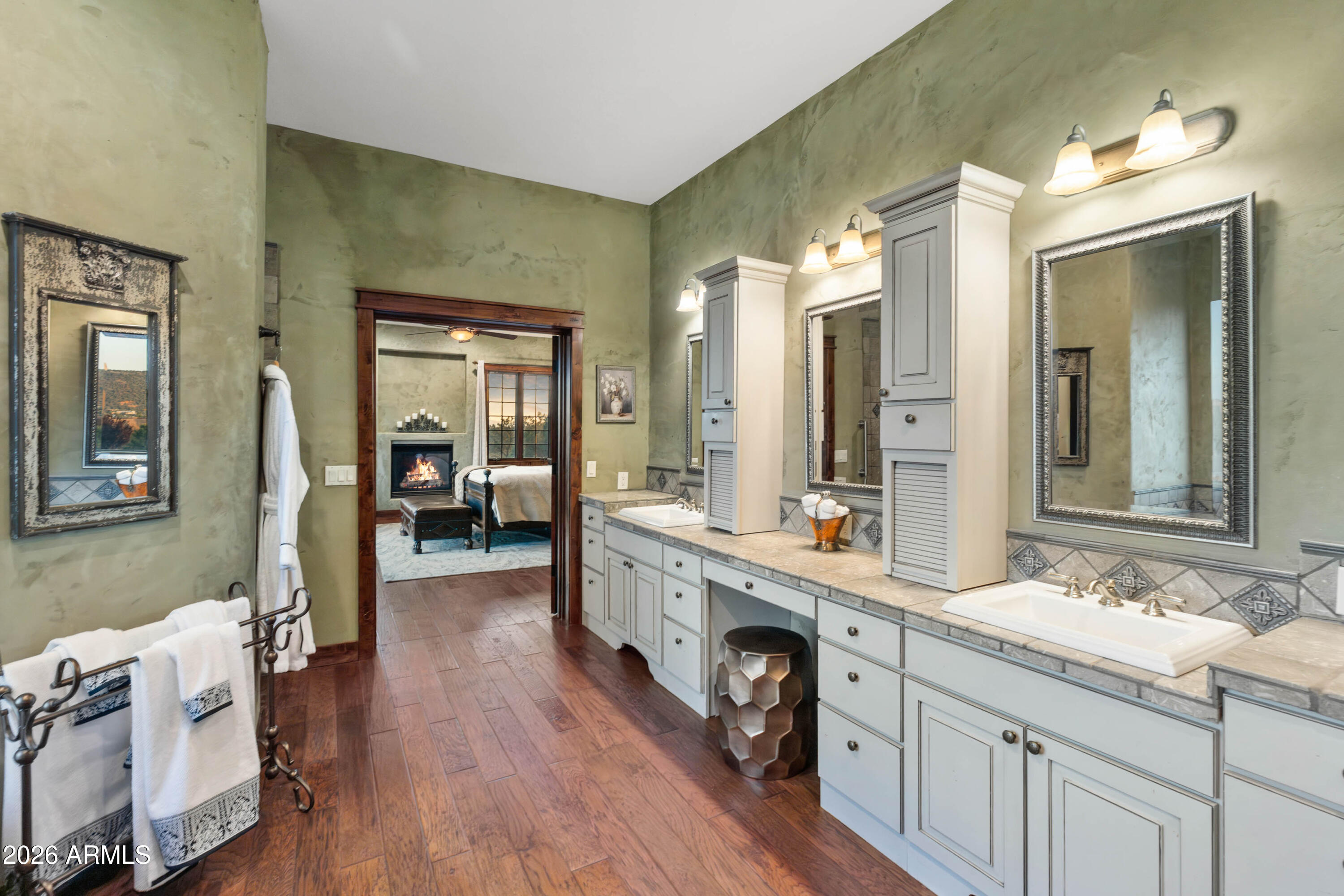 THUNDER MOUNTAIN RANCH - Residential
