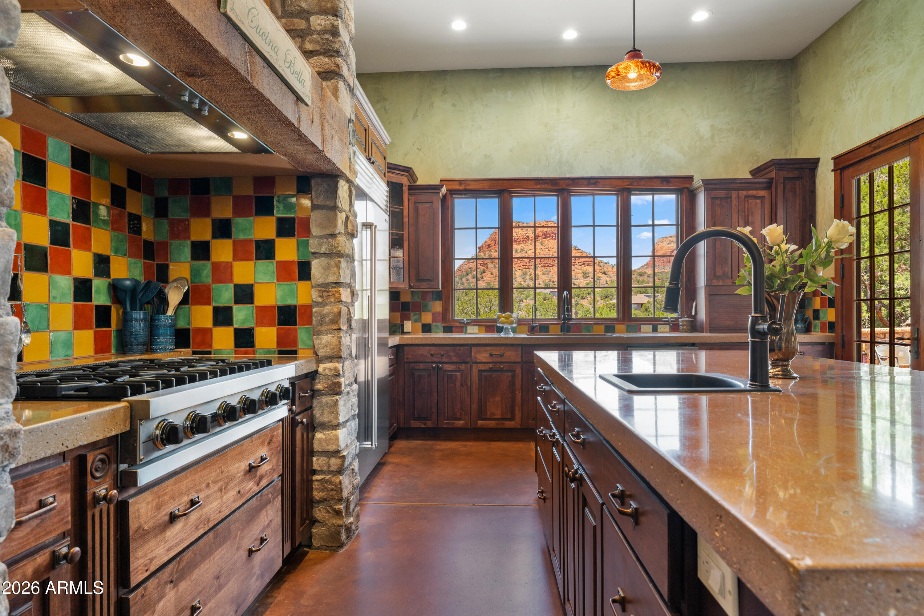 THUNDER MOUNTAIN RANCH - Residential