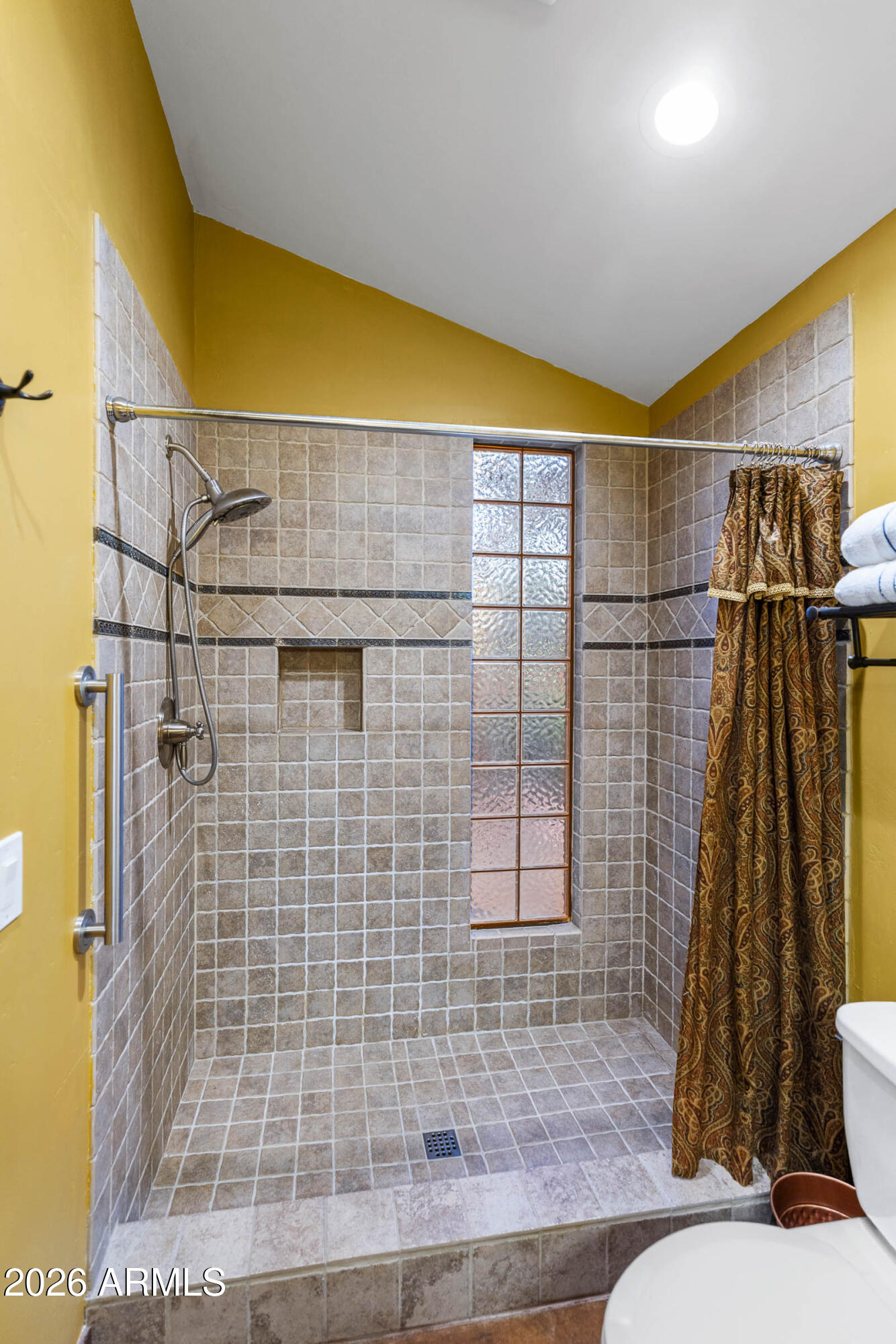 THUNDER MOUNTAIN RANCH - Residential