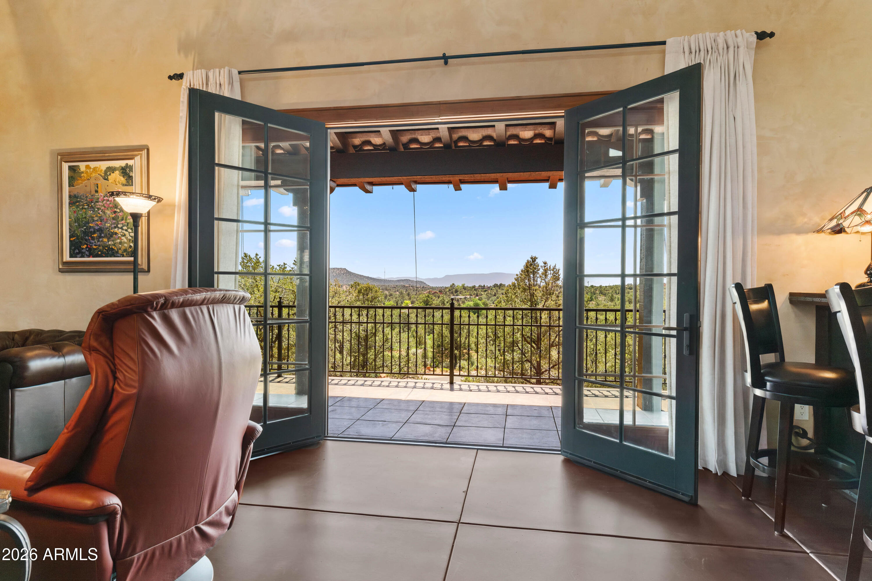 THUNDER MOUNTAIN RANCH - Residential