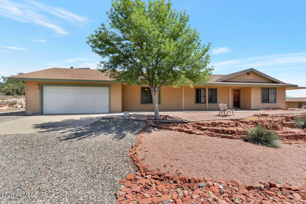 CLARKDALE PALISADES UNIT 1 - Residential