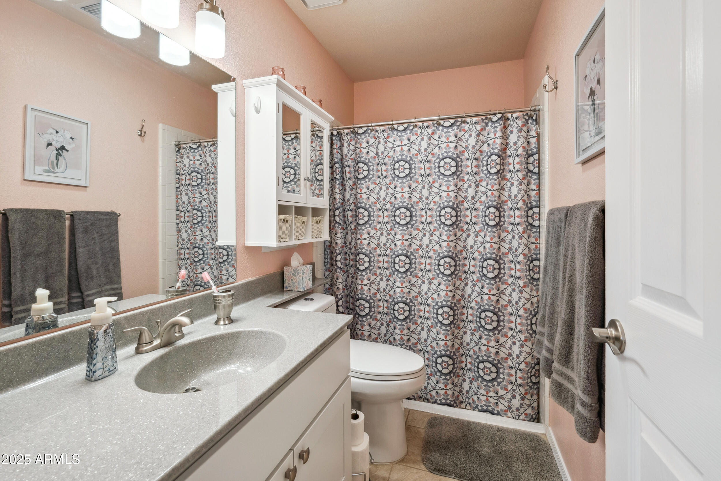 QUAIL HOLLOW - Residential