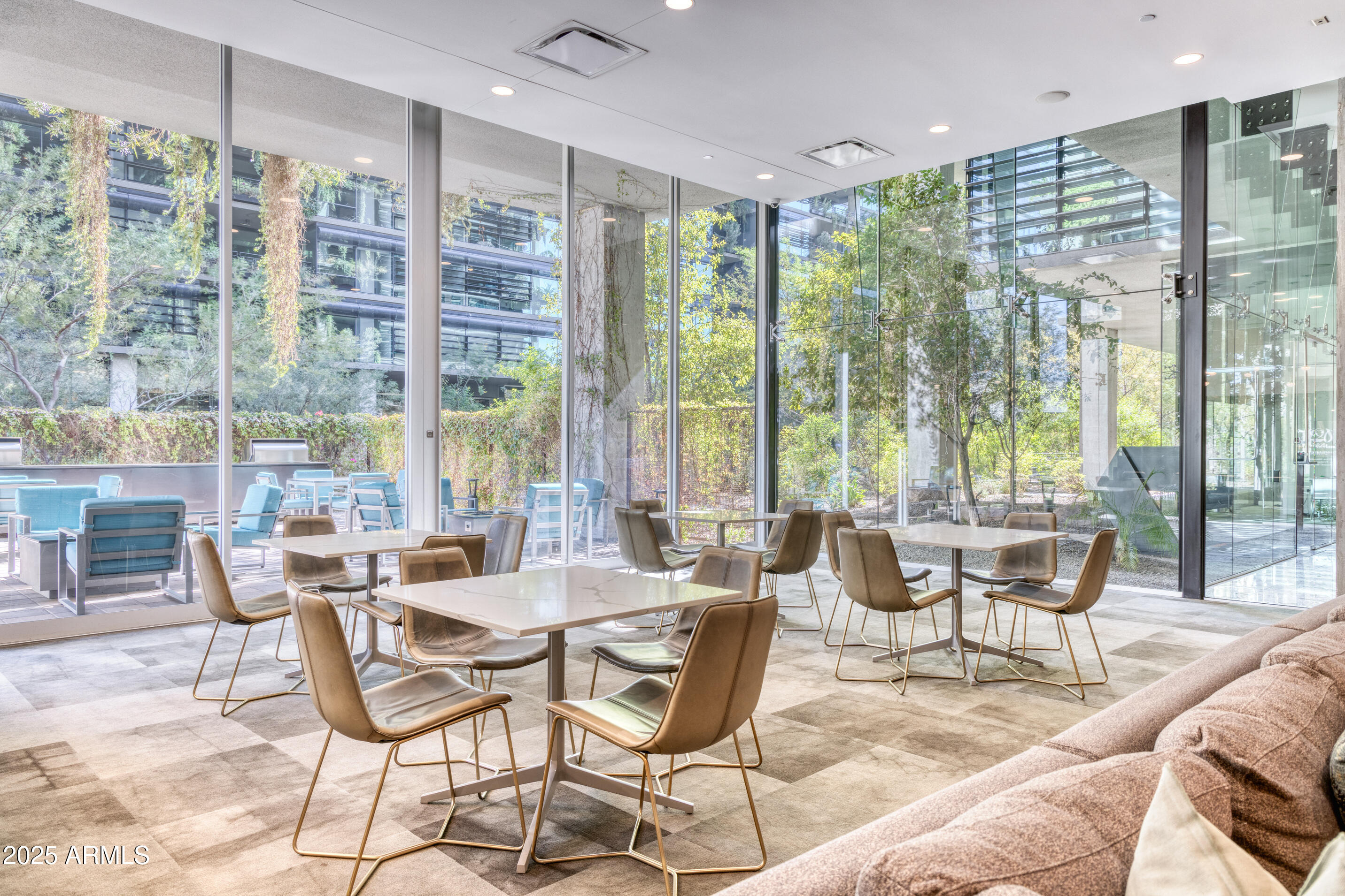 OPTIMA KIERLAND CENTER 7120 CONDOMINIUM 2ND AMD - Residential