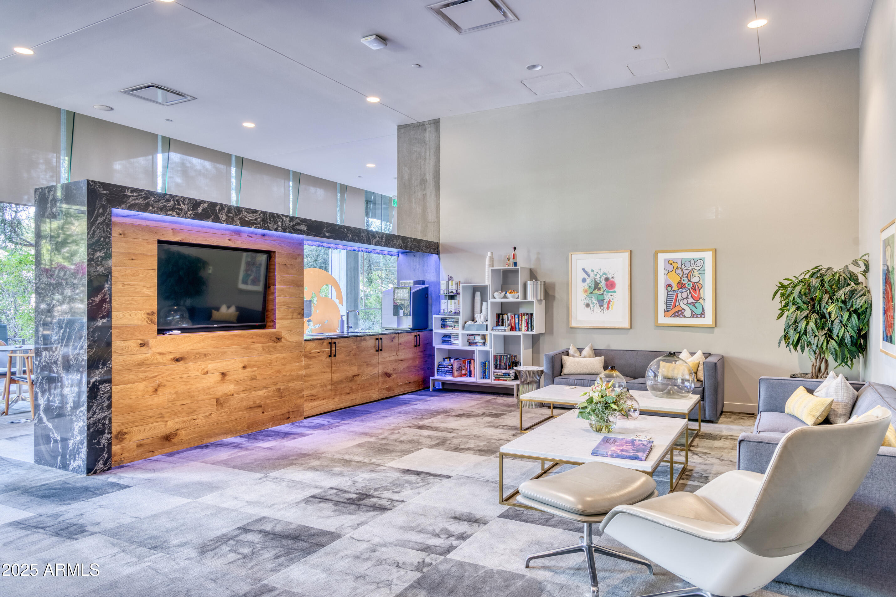 OPTIMA KIERLAND CENTER 7120 CONDOMINIUM 2ND AMD - Residential