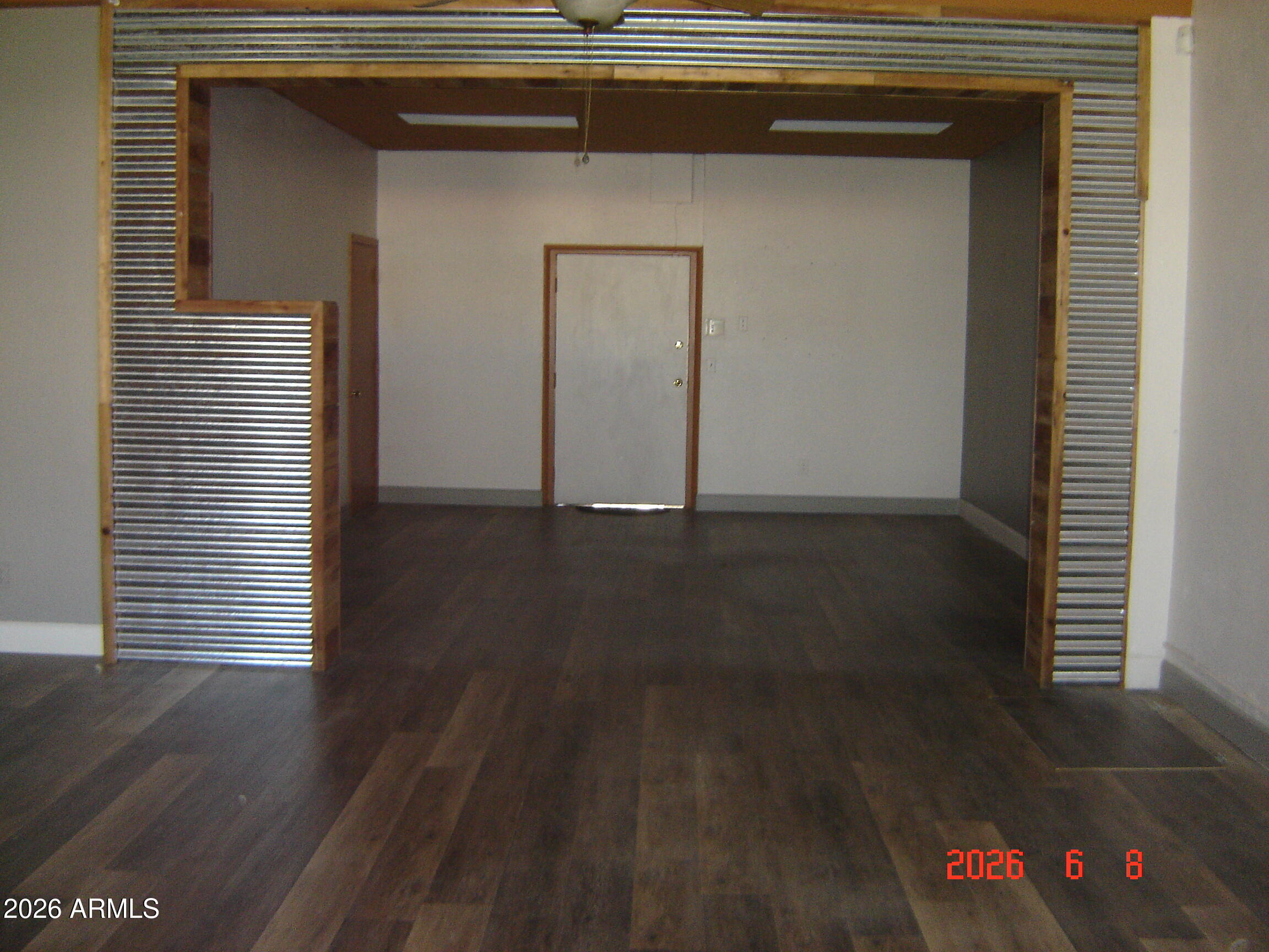CURRY - Commercial Lease