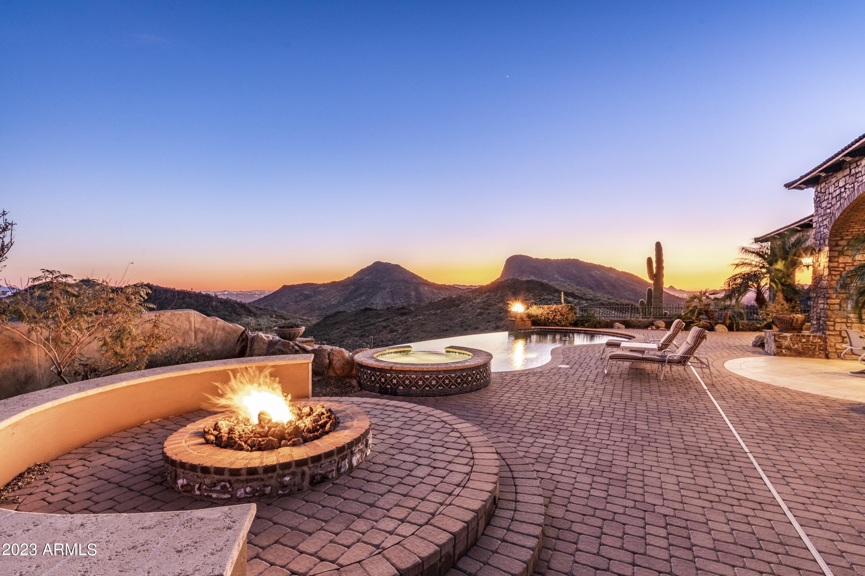 CRESTVIEW AT FOUNTAIN HILLS - Residential