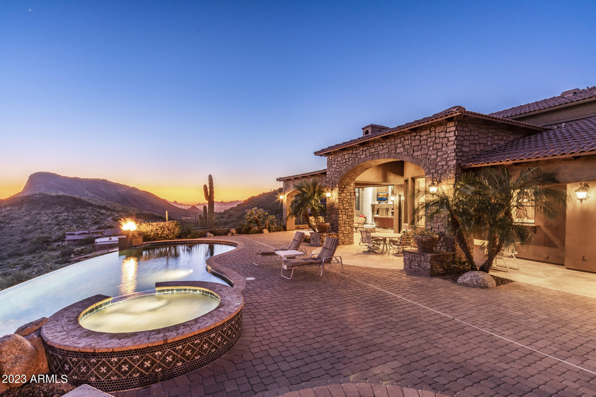 CRESTVIEW AT FOUNTAIN HILLS - Residential