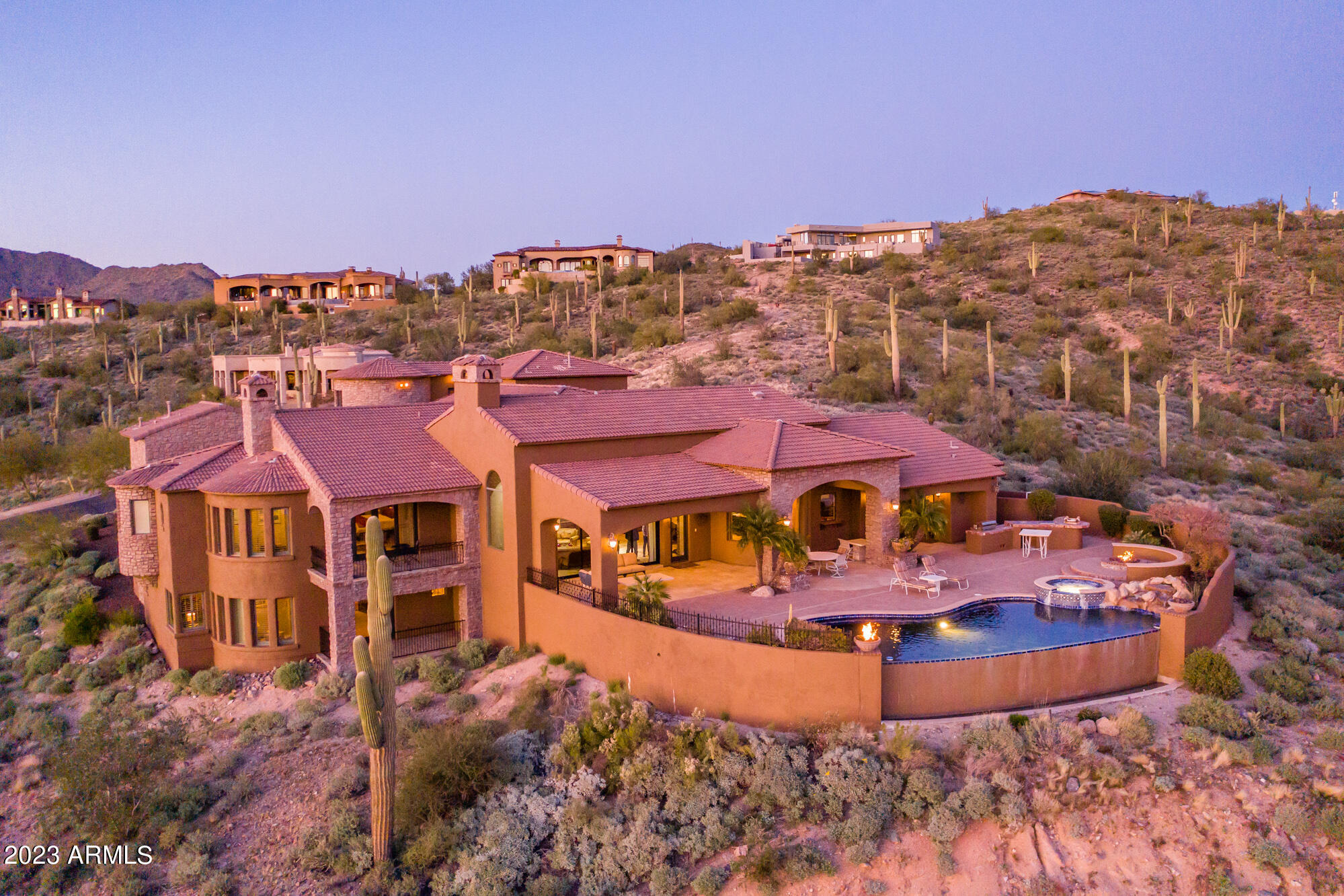 CRESTVIEW AT FOUNTAIN HILLS - Residential