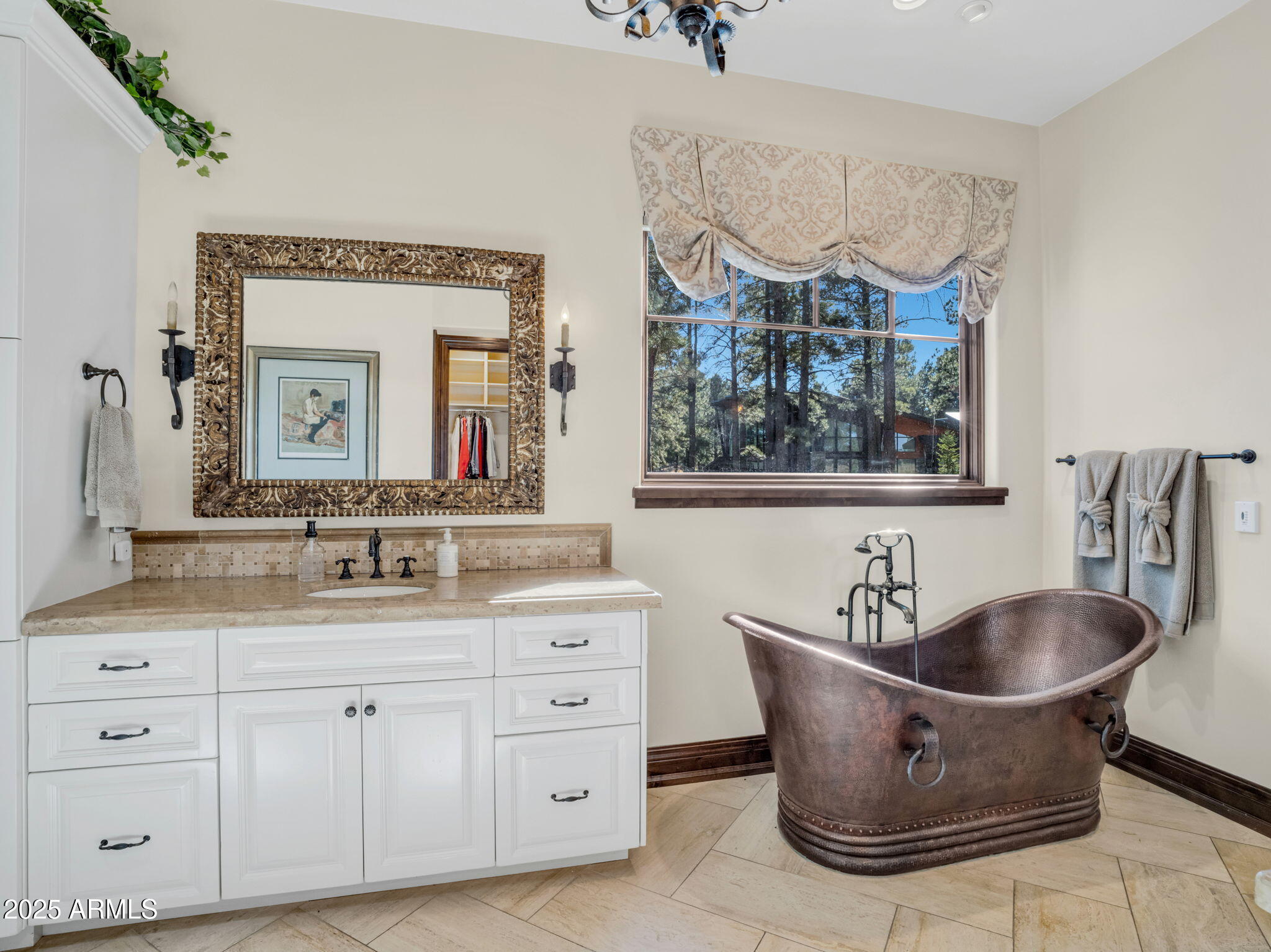 Pine Canyon - Residential