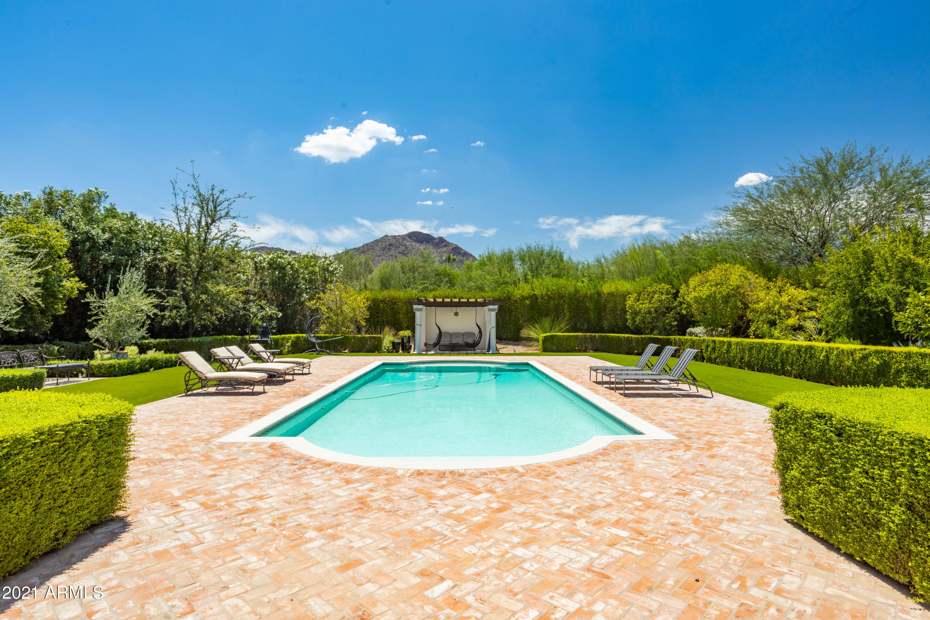DESERT VIEW - Residential
