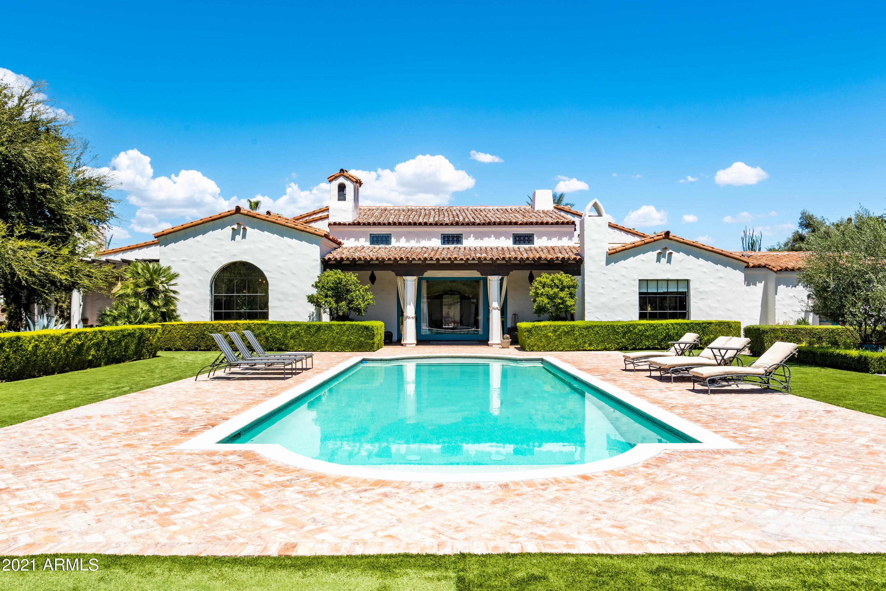 DESERT VIEW - Residential