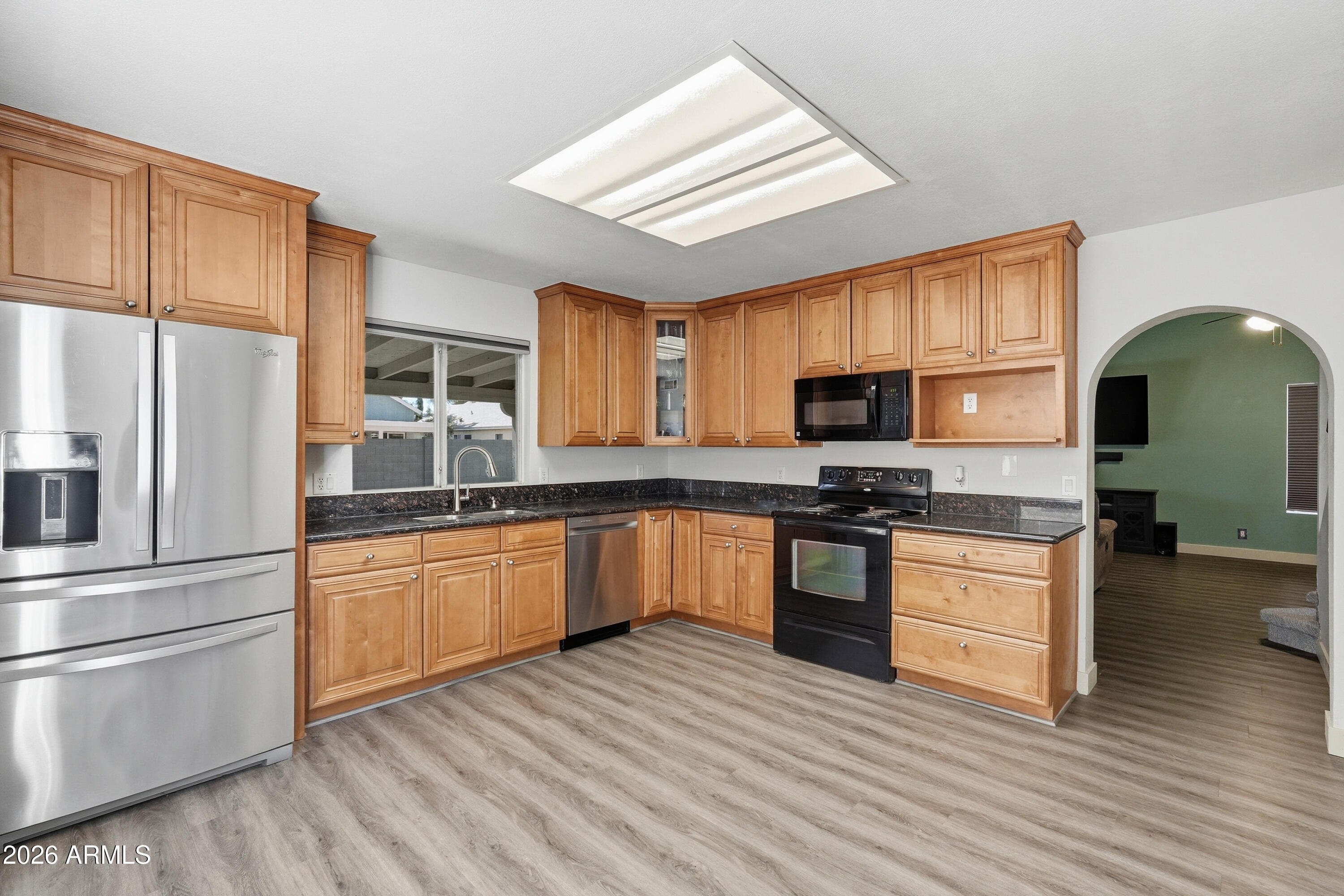 TWELVE OAKS - Residential