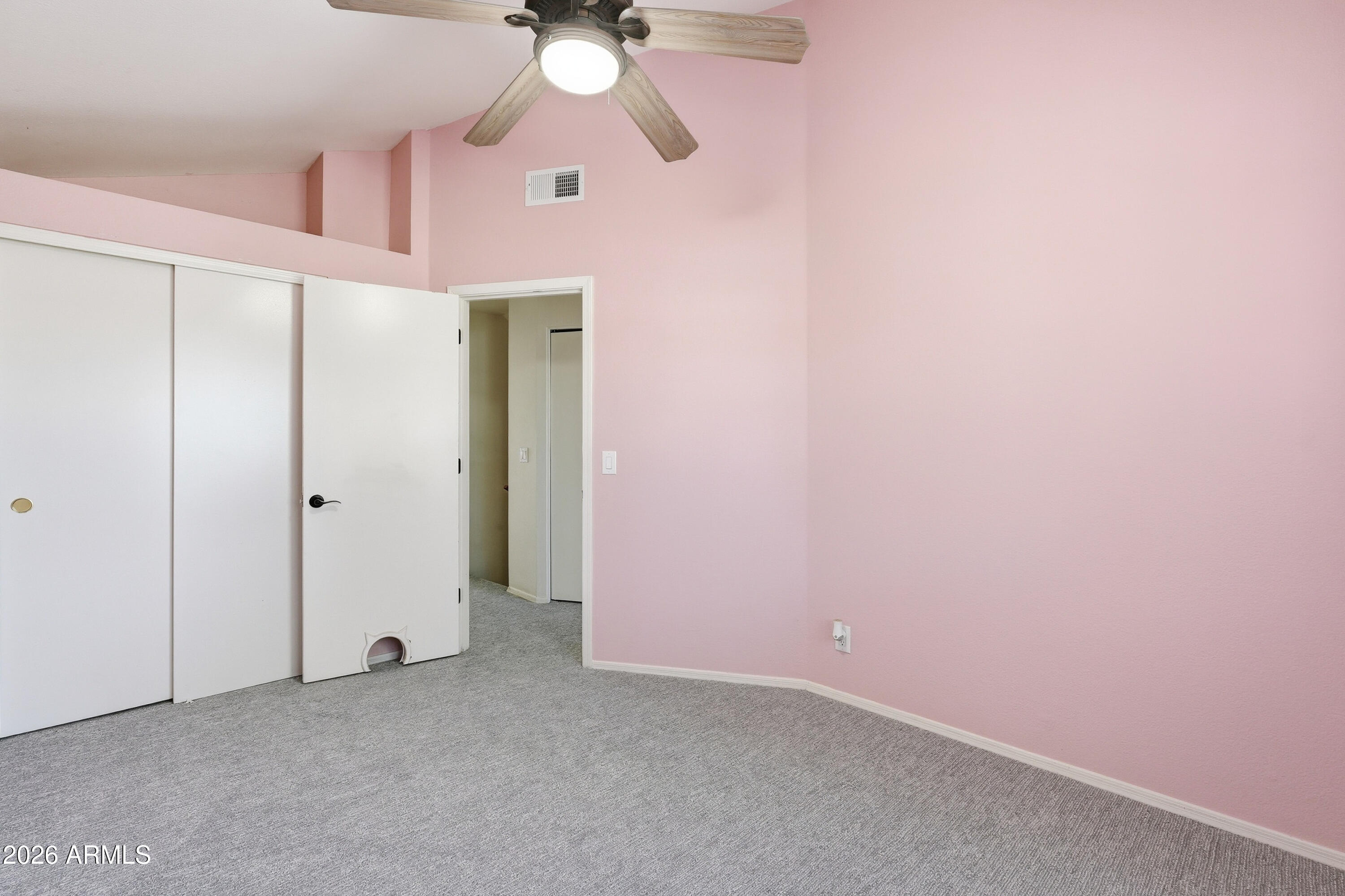 TWELVE OAKS - Residential