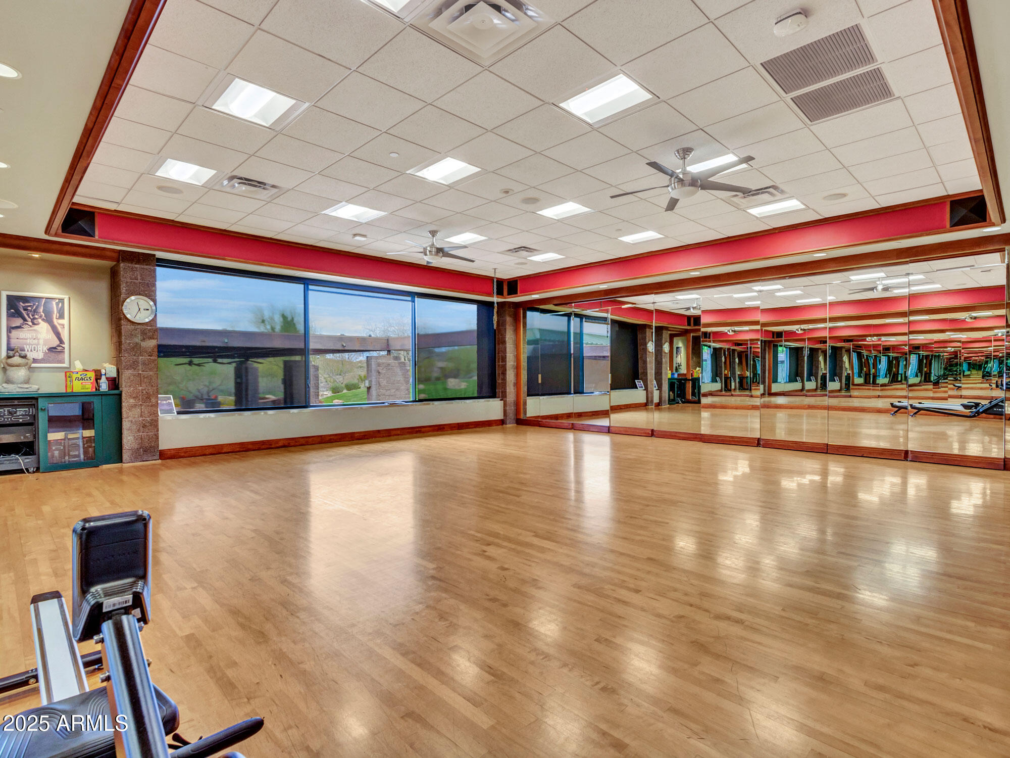 ANTHEM COUNTRY CLUB UNIT 5 CROOKED STICK 3RD AMD - Residential